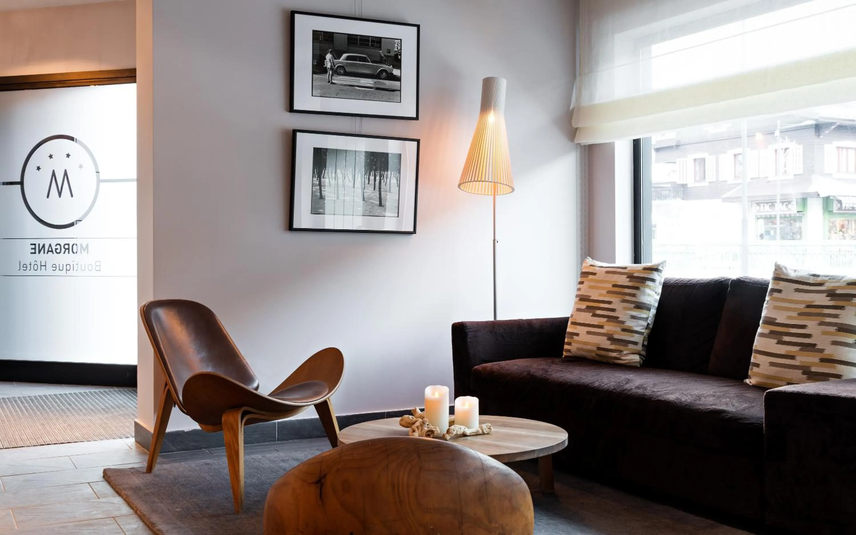 Communal lounge/ TV room in Hotel Le Morgane