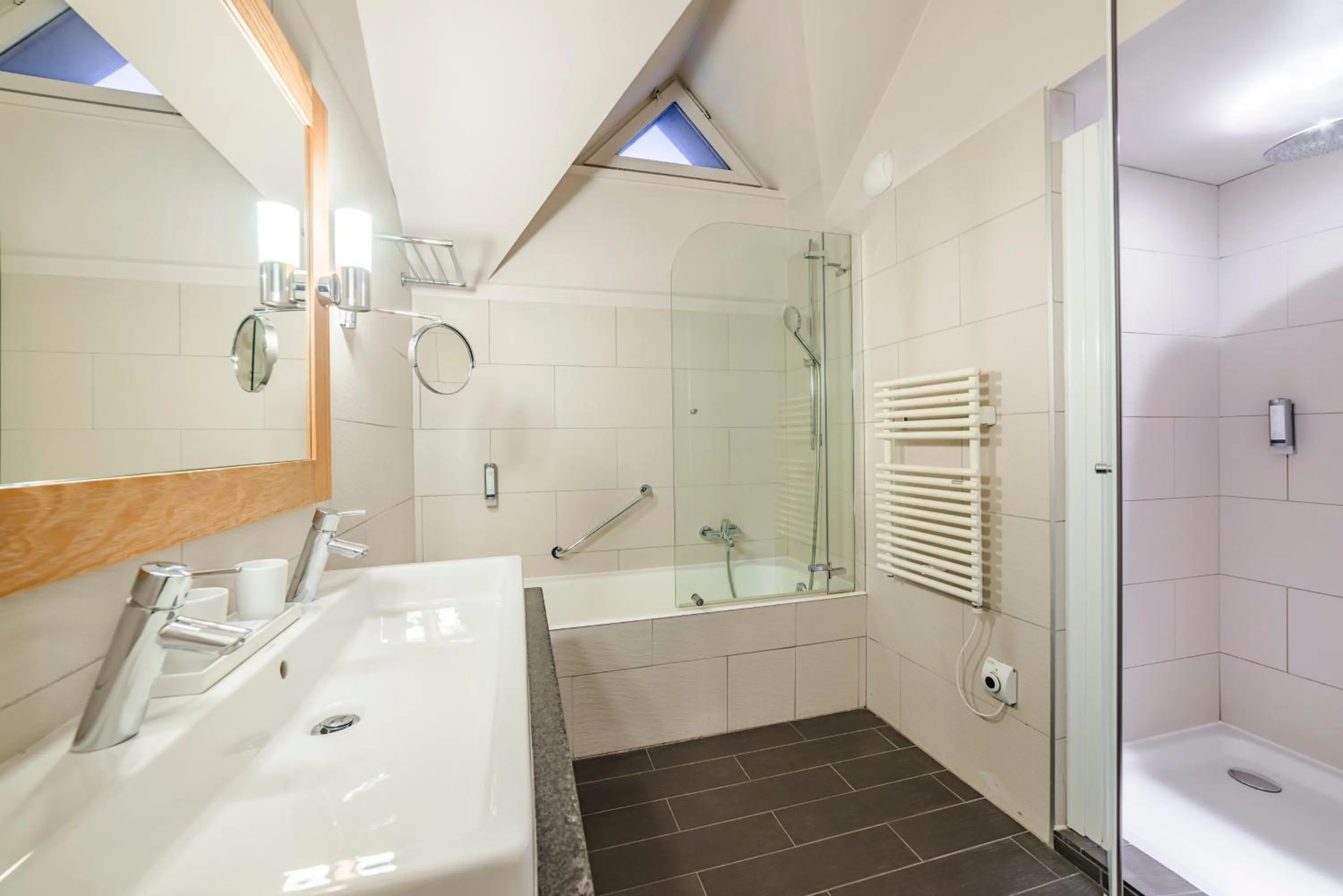 Bathroom in Hotel Le Morgane