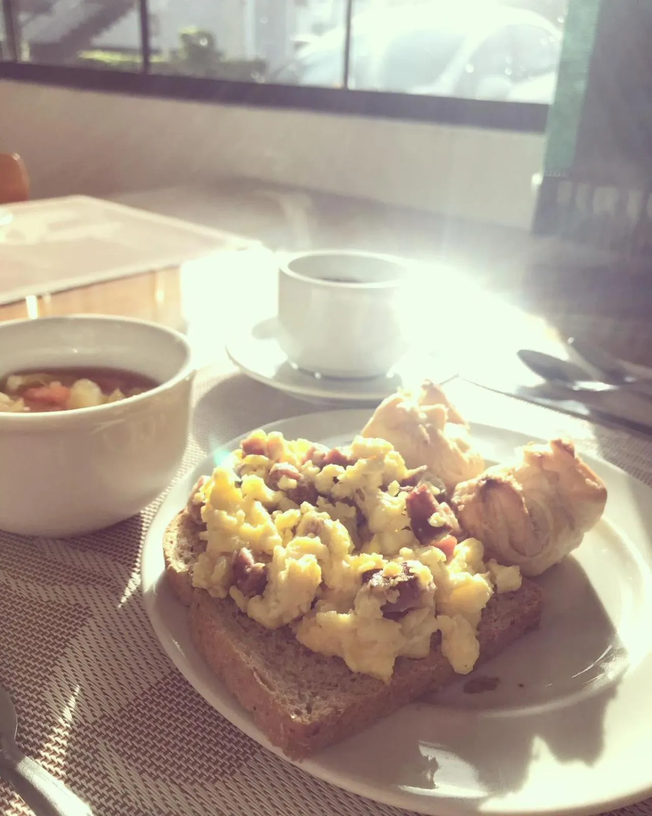 Restaurant/places to eat in Hotel Guaíba