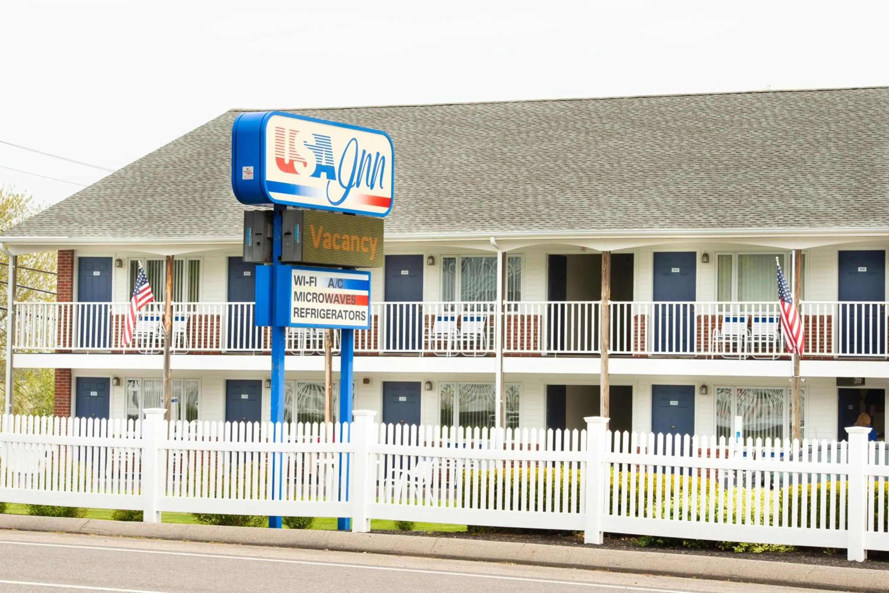 Facade/entrance in USA Inn