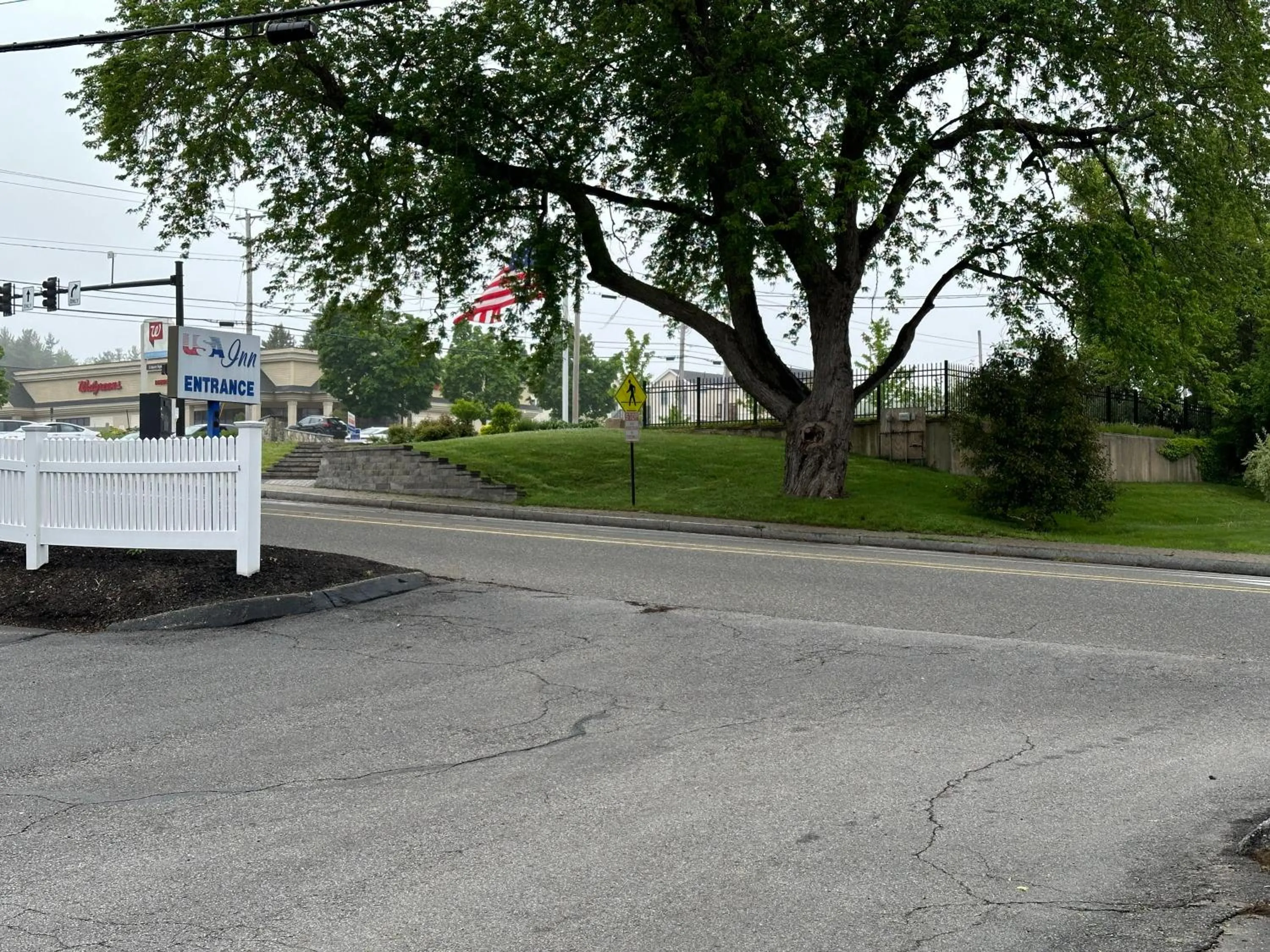 Facade/entrance in USA Inn