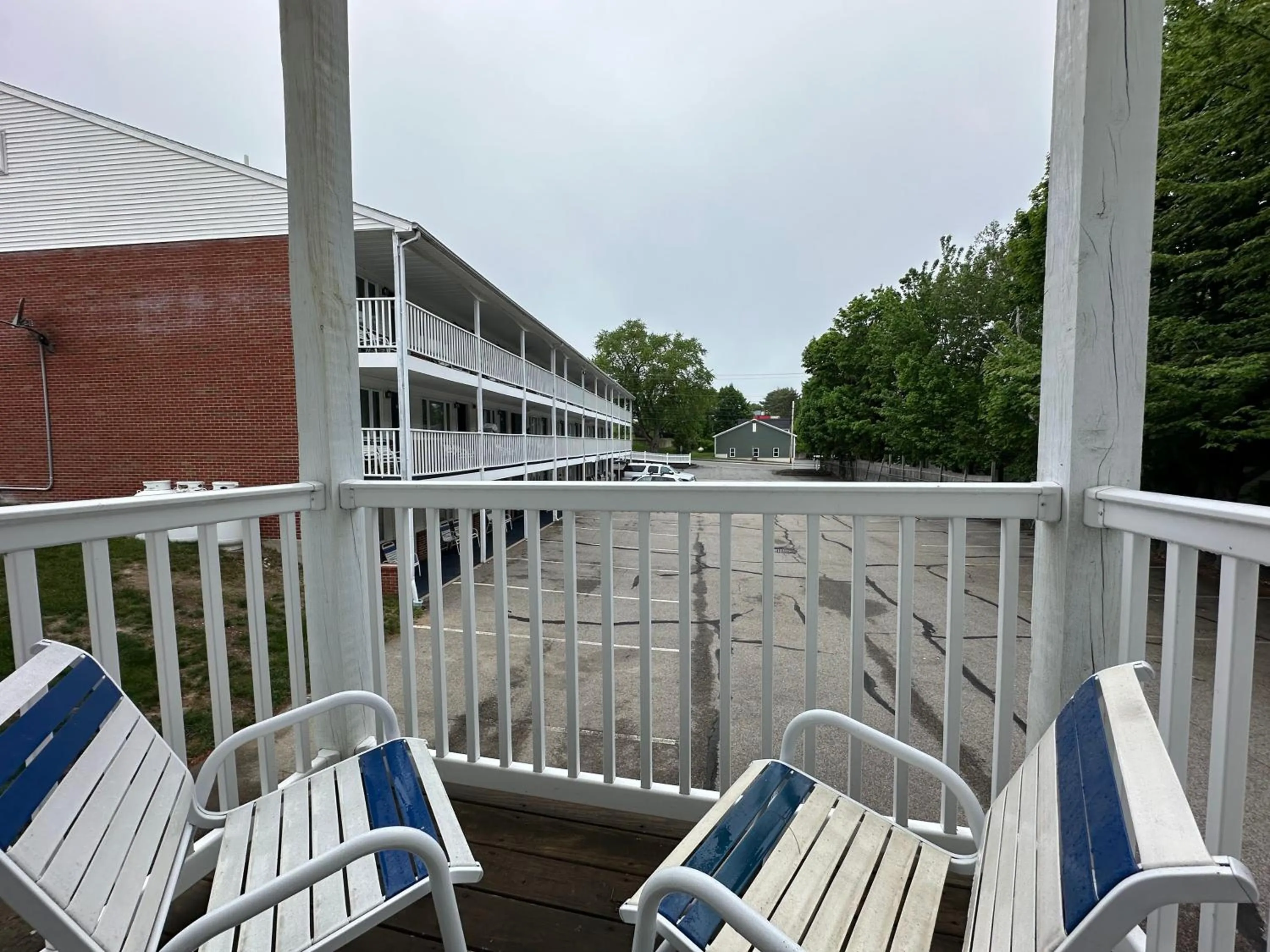 Property building in USA Inn