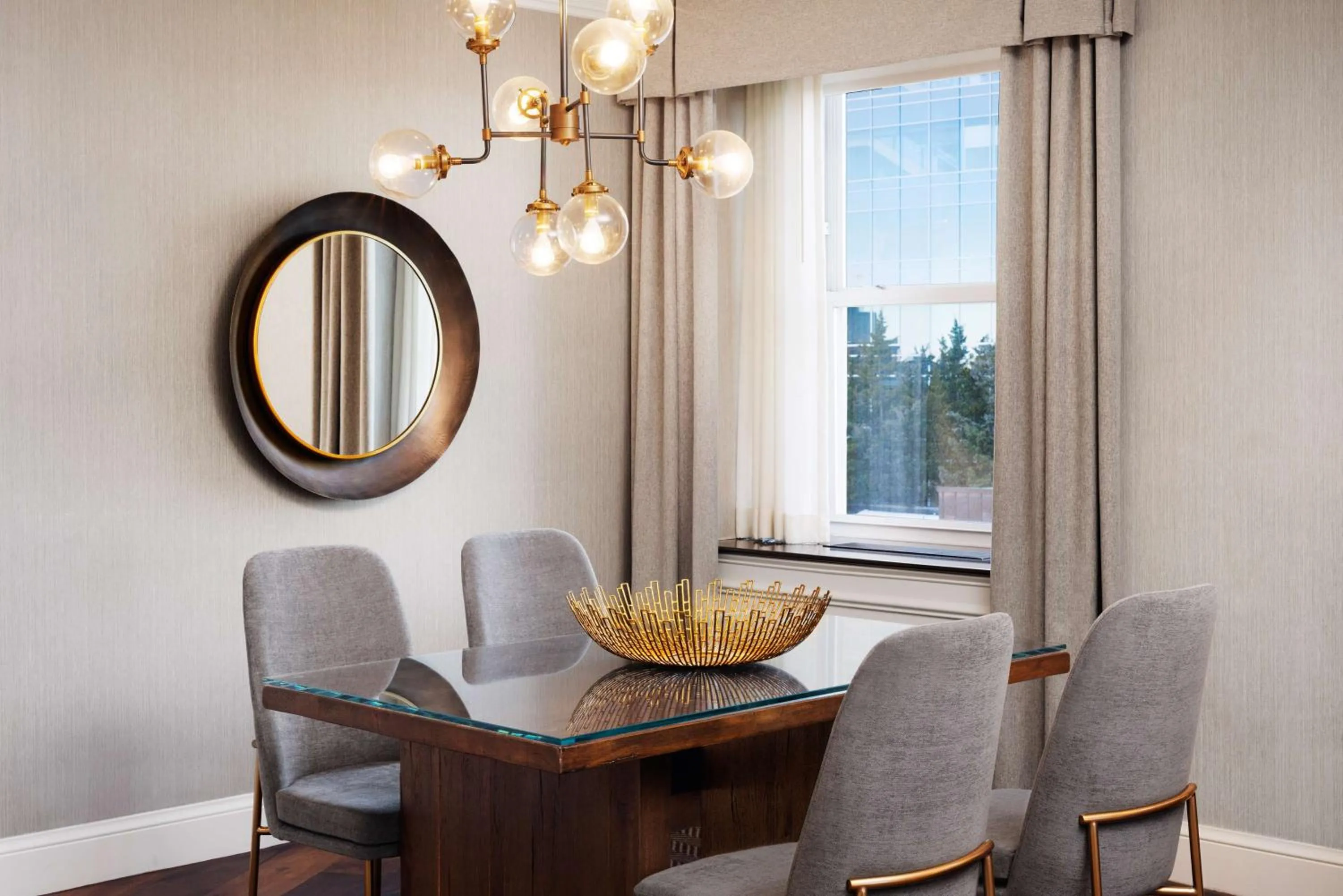 Photo of the whole room in Hilton Boston Park Plaza