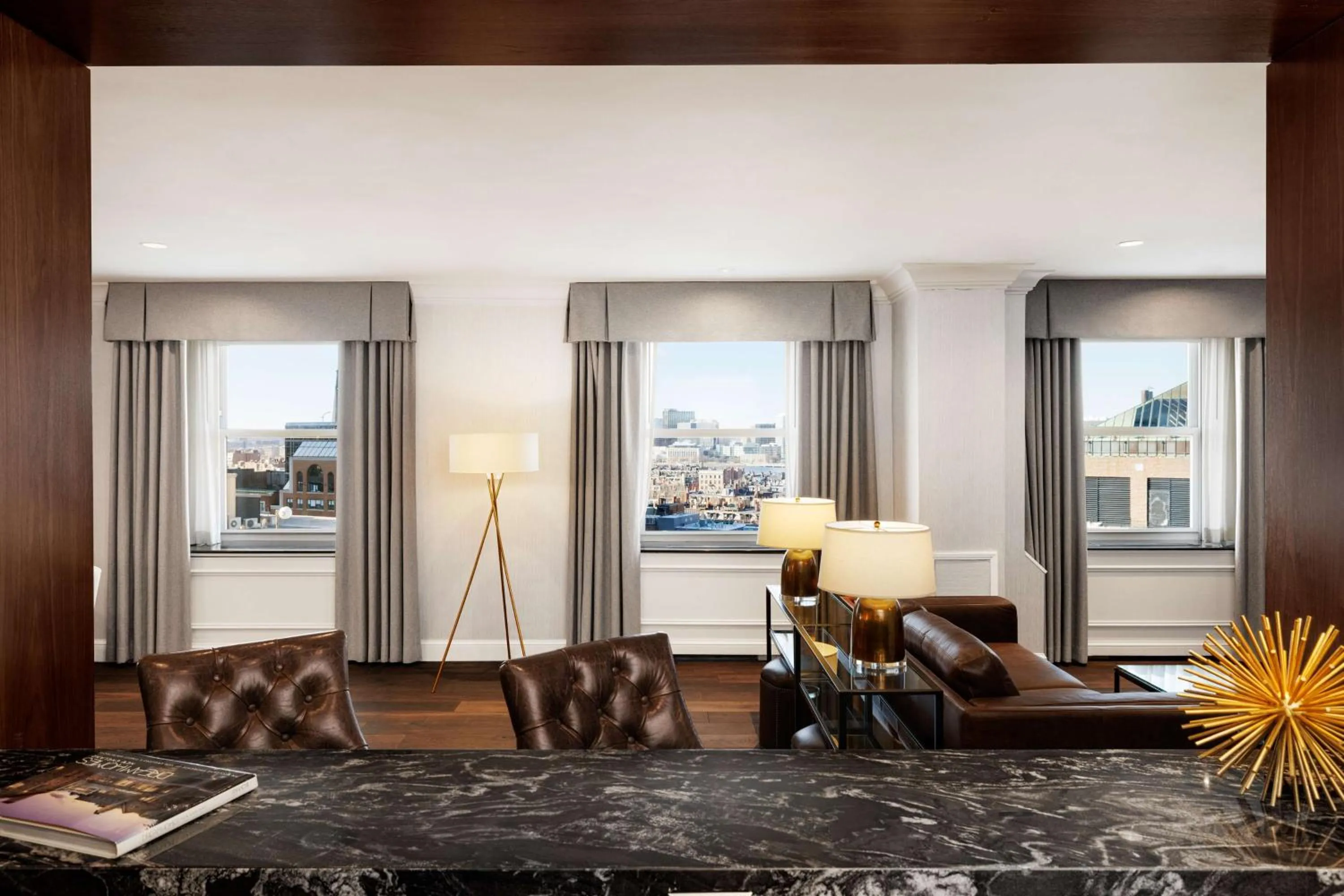 Living room in Hilton Boston Park Plaza
