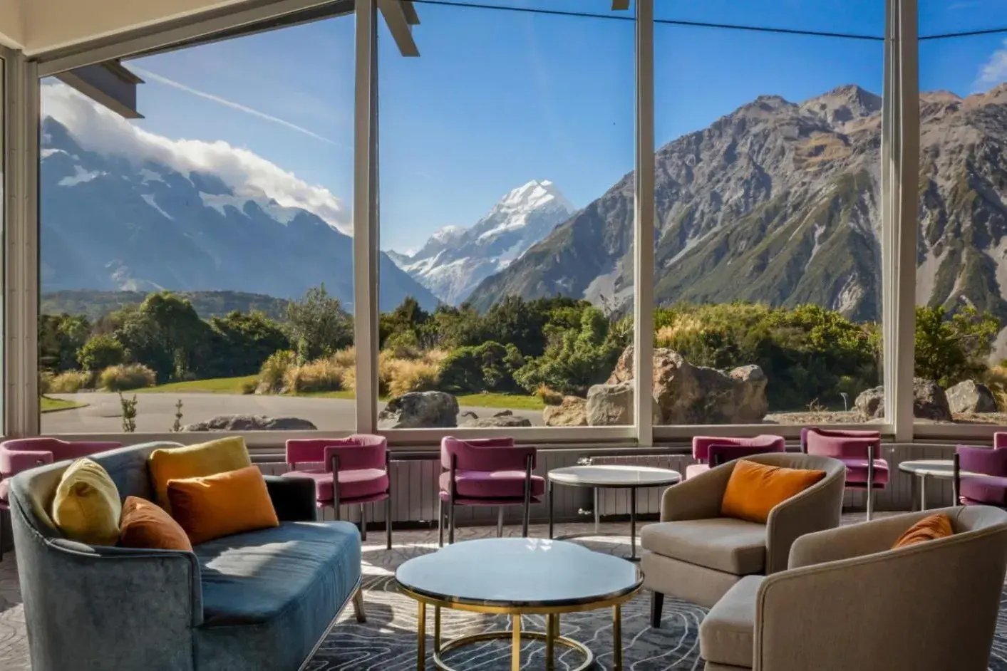 Lounge or bar in The Hermitage Hotel Mt Cook Lounge or bar in The Hermitage Hotel Mt Cook