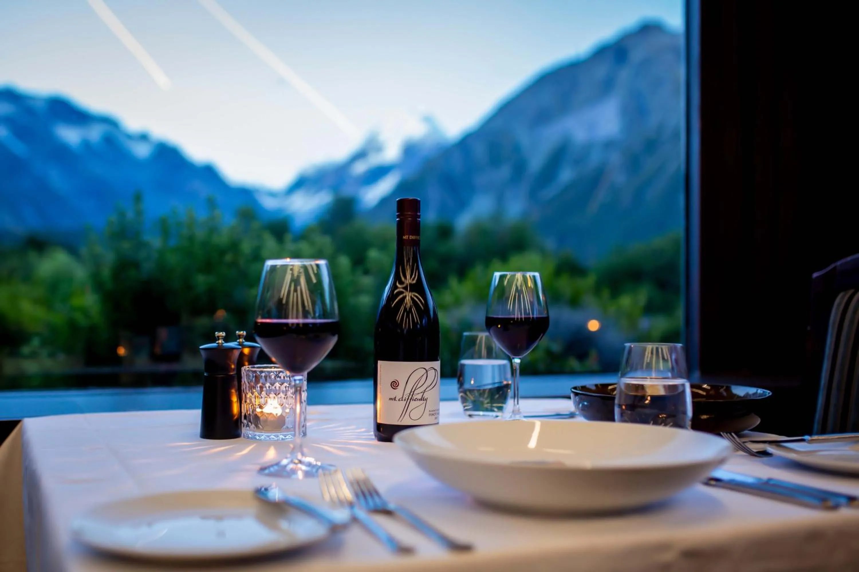 Restaurant/places to eat in The Hermitage Hotel Mt Cook