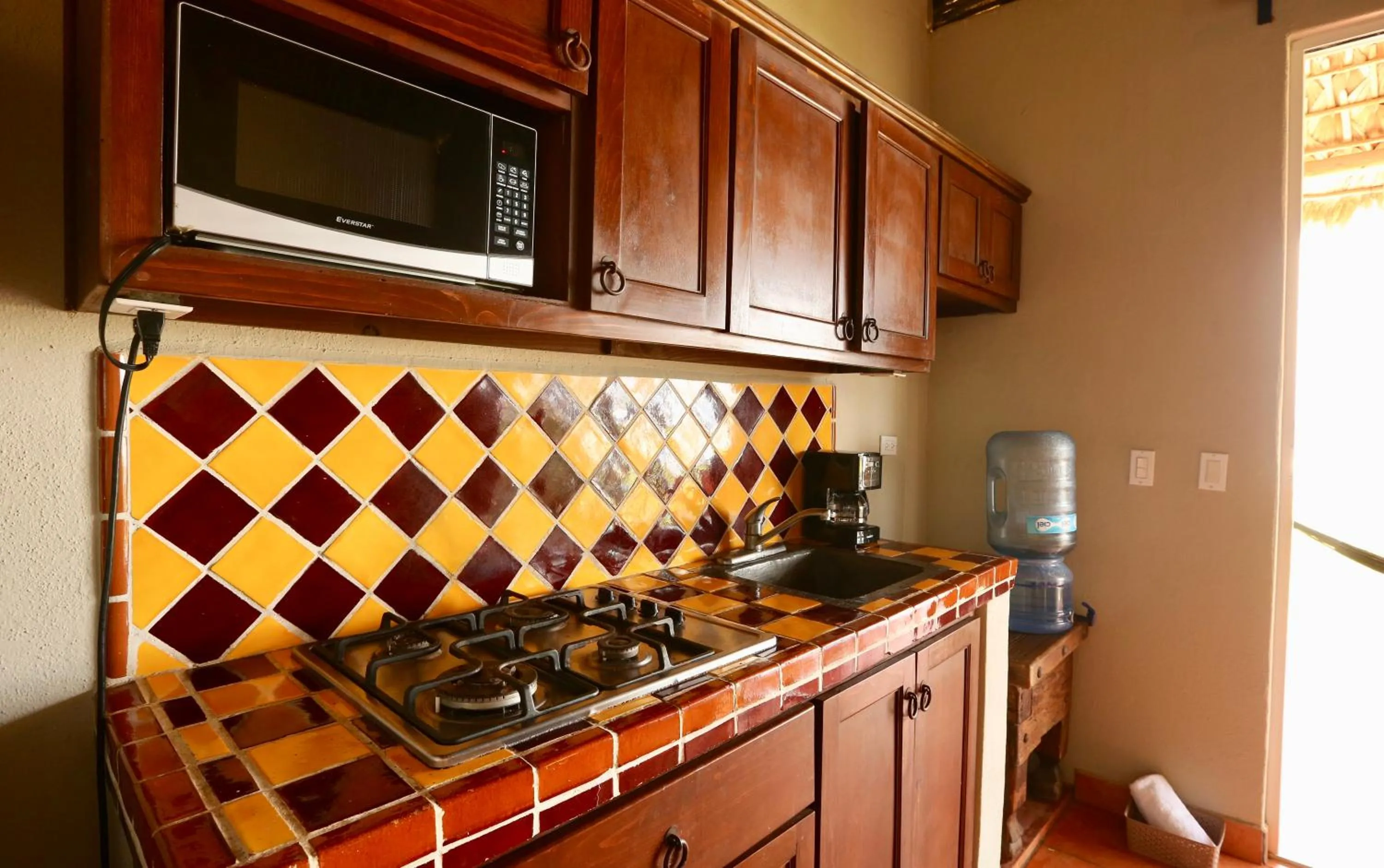 Kitchen or kitchenette in Cerritos Surf Town - Beach Front Property