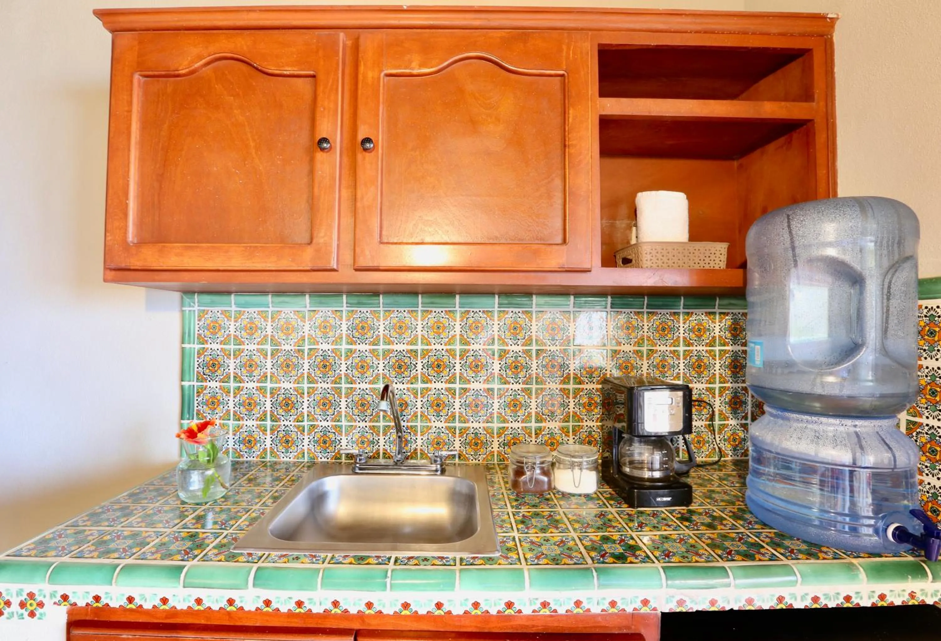 Kitchen or kitchenette in Cerritos Surf Town - Beach Front Property