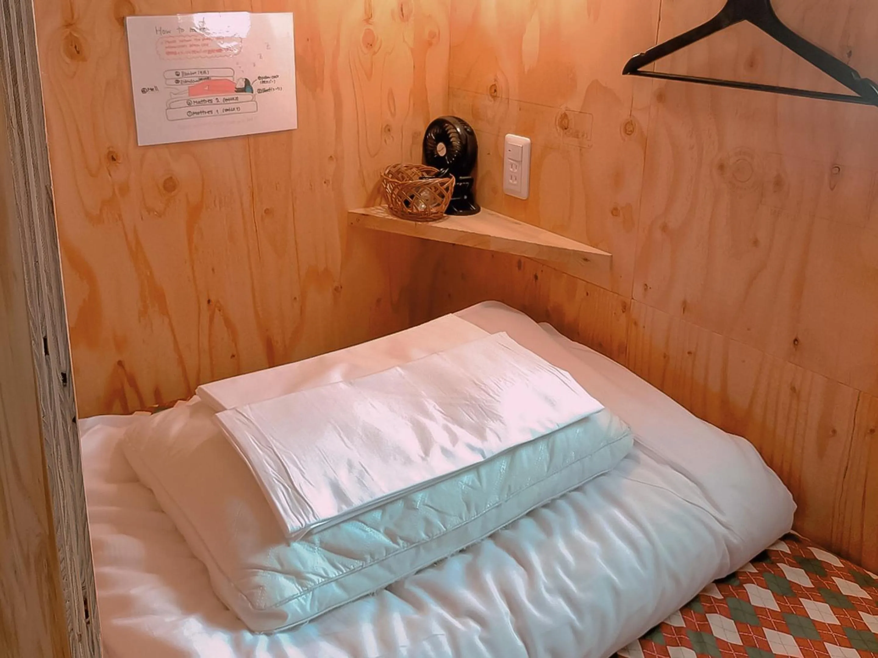 Bed in Saga International Guesthouse Hagakure