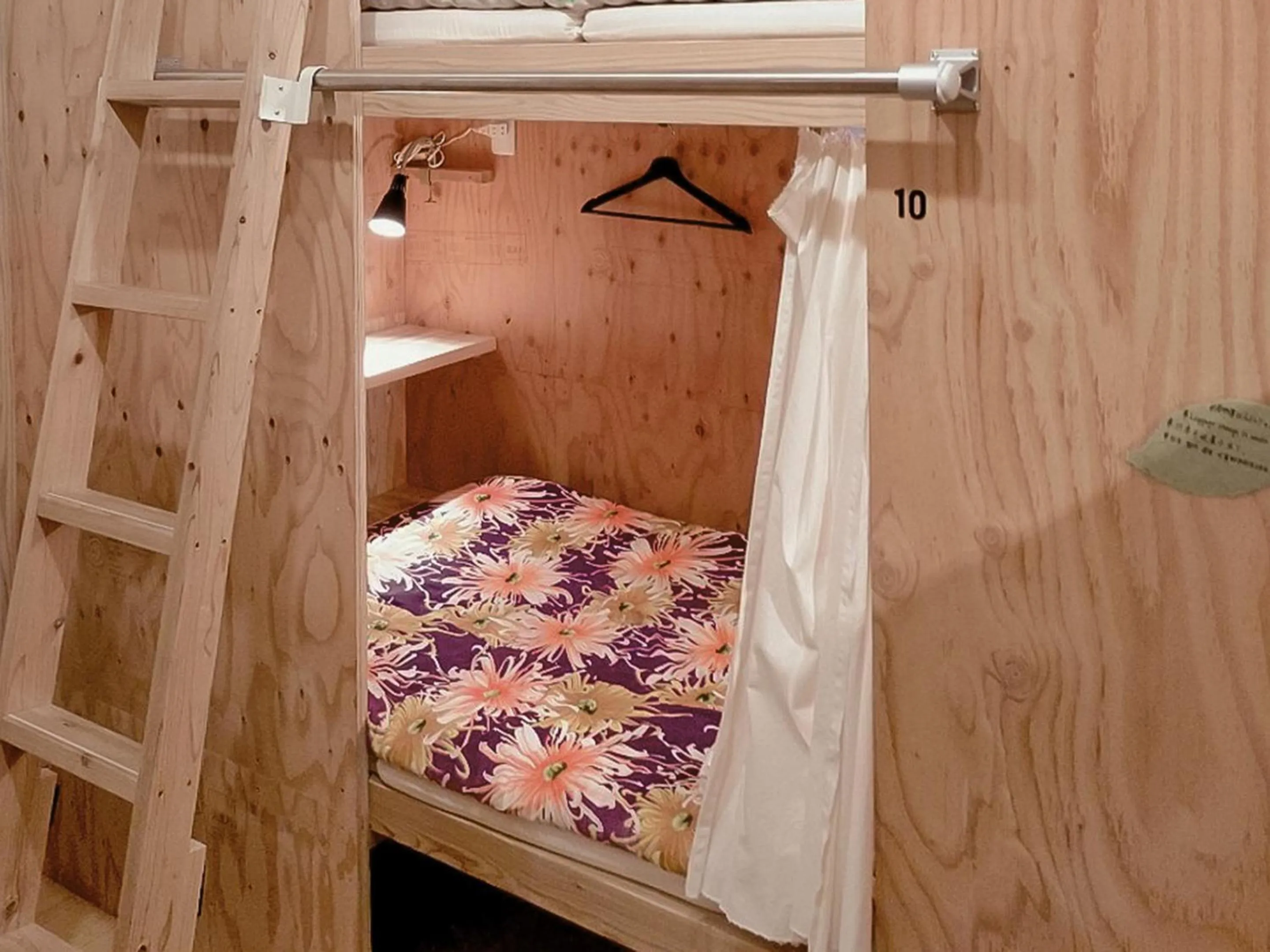 Bed in Saga International Guesthouse Hagakure