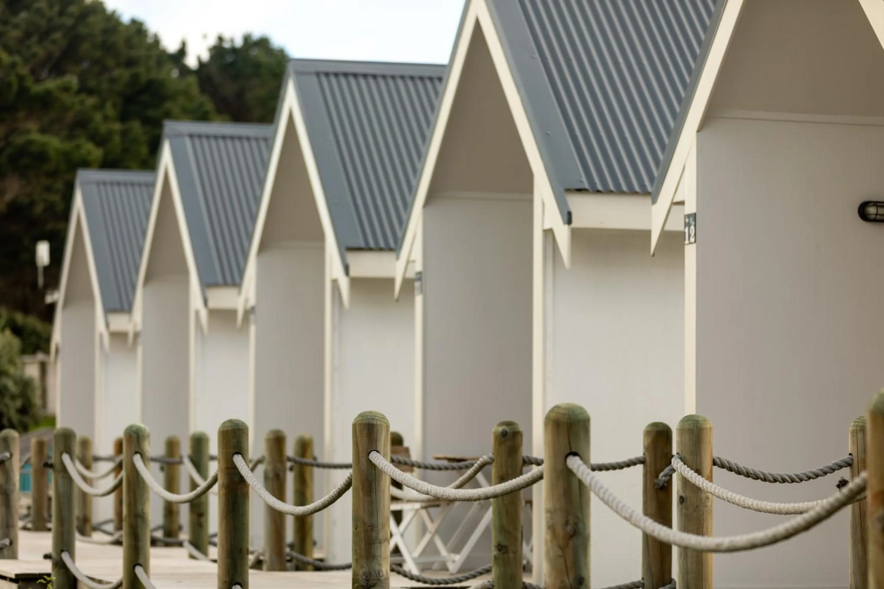 Property building in Foxton Beach Holiday Park
