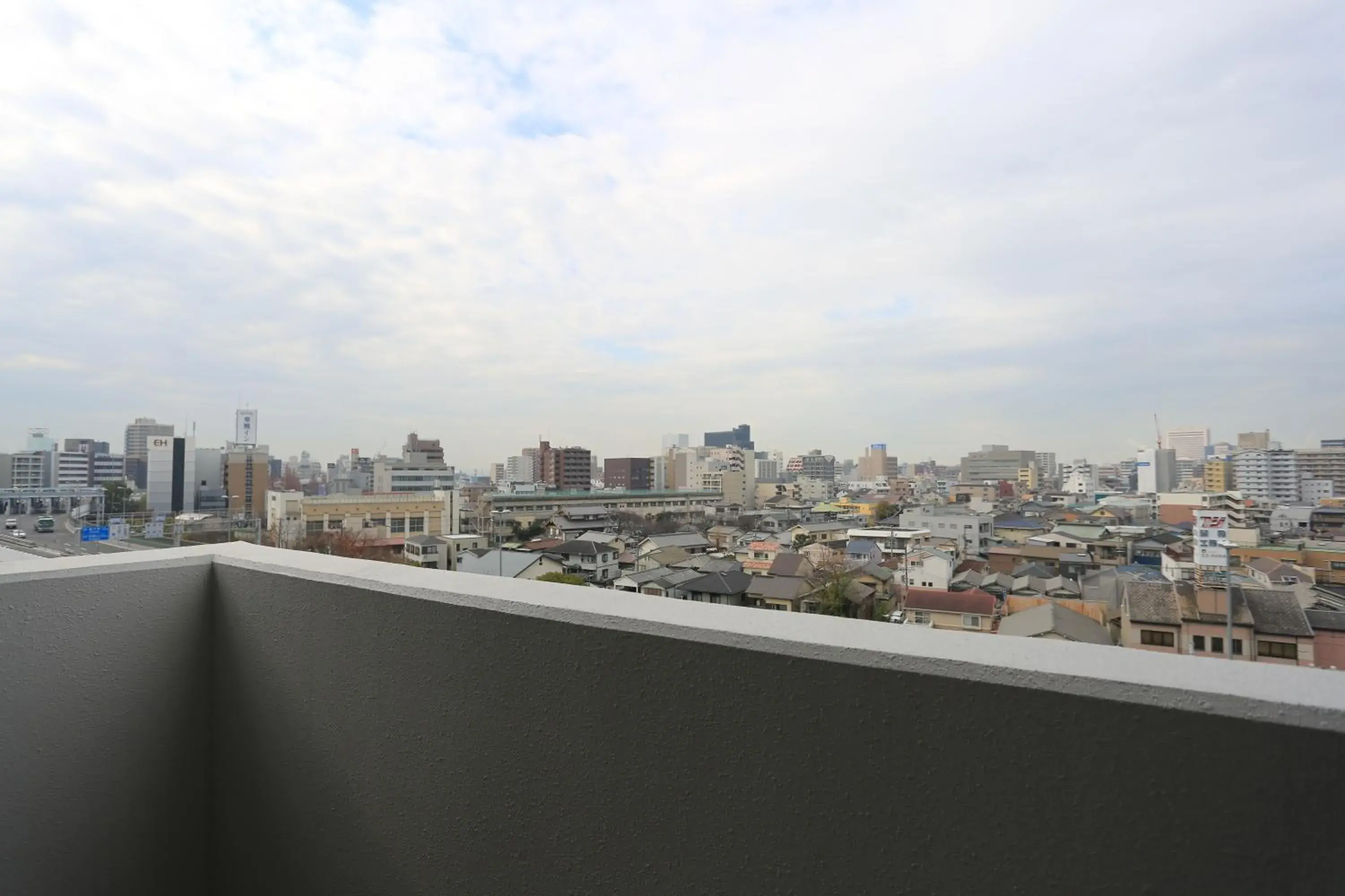 City view in The Base Sakai Higashi Apartment Hotel City view in The Base Sakai Higashi Apartment Hotel