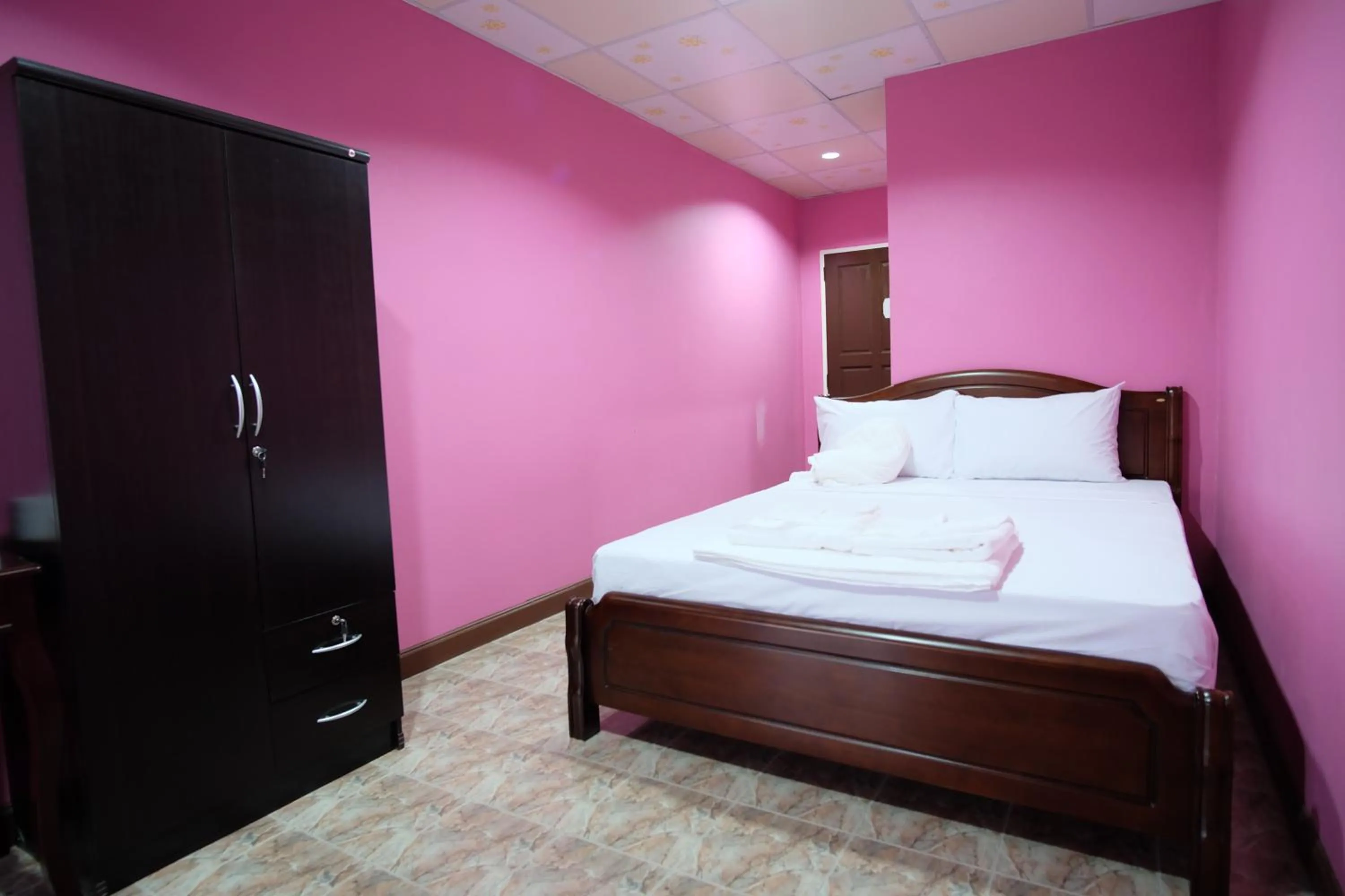 Photo of the whole room in Sweet Dreams Hometel