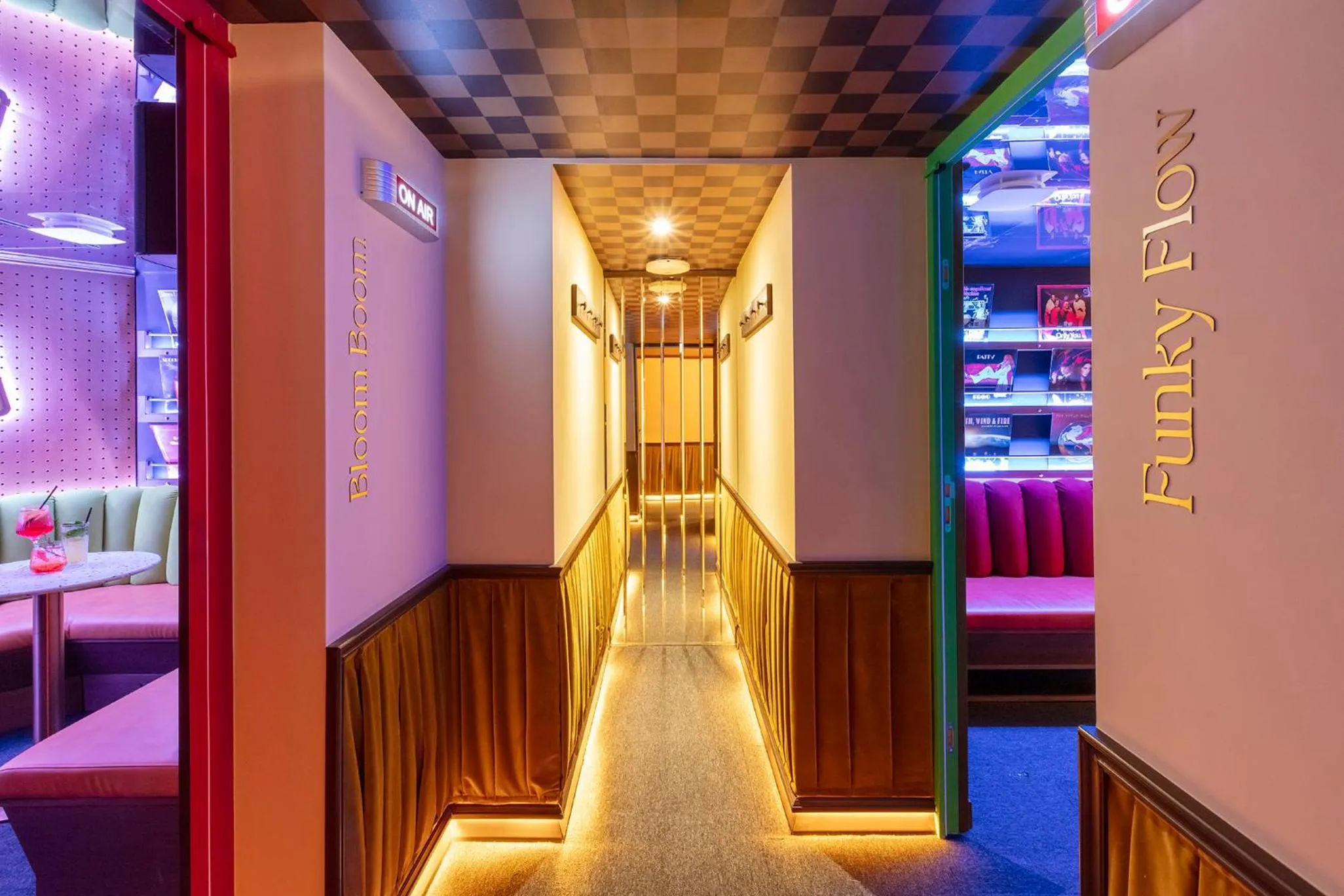 Karaoke in Hôtel Les Aiglons Chamonix