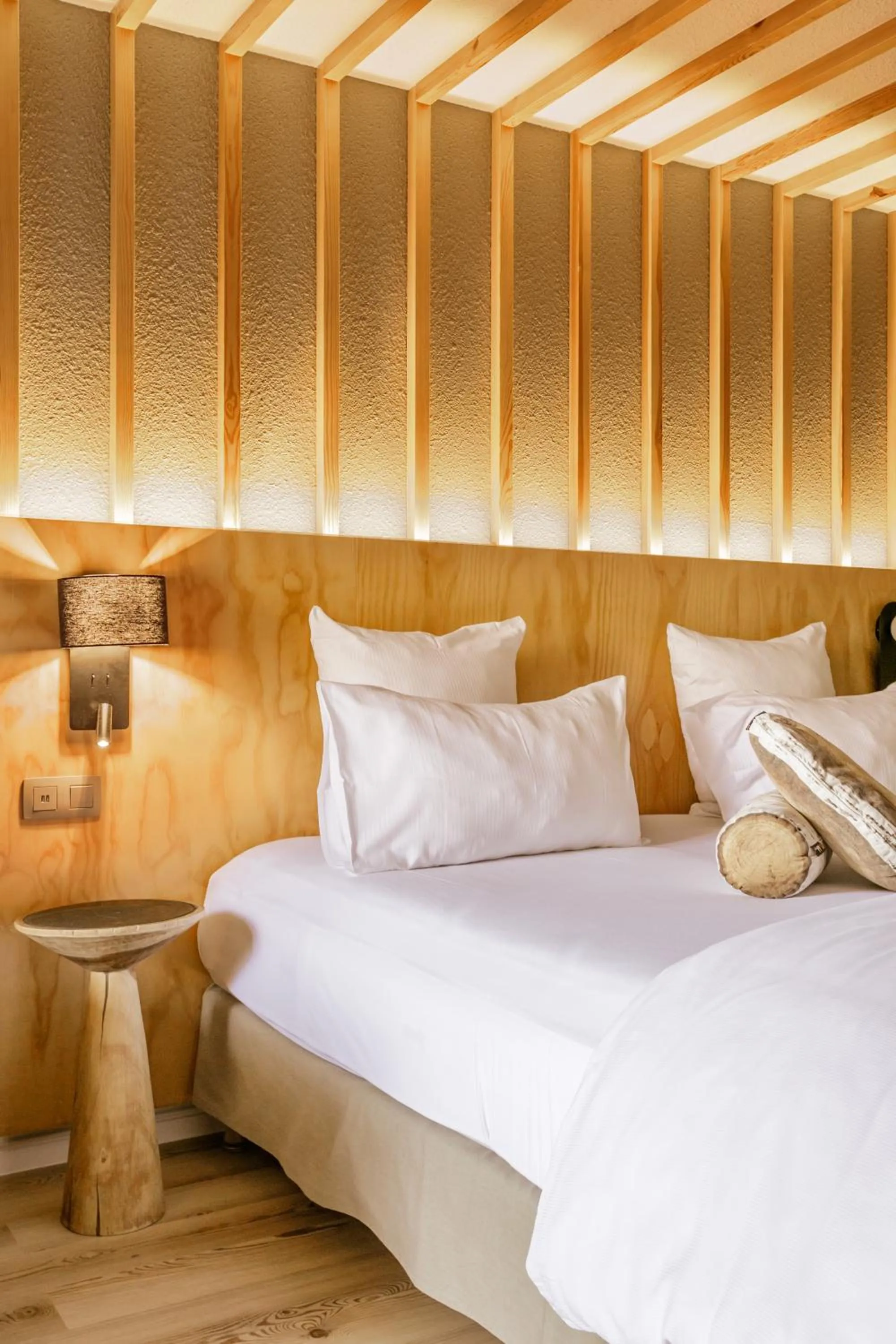 Bed in Hôtel Les Aiglons Chamonix