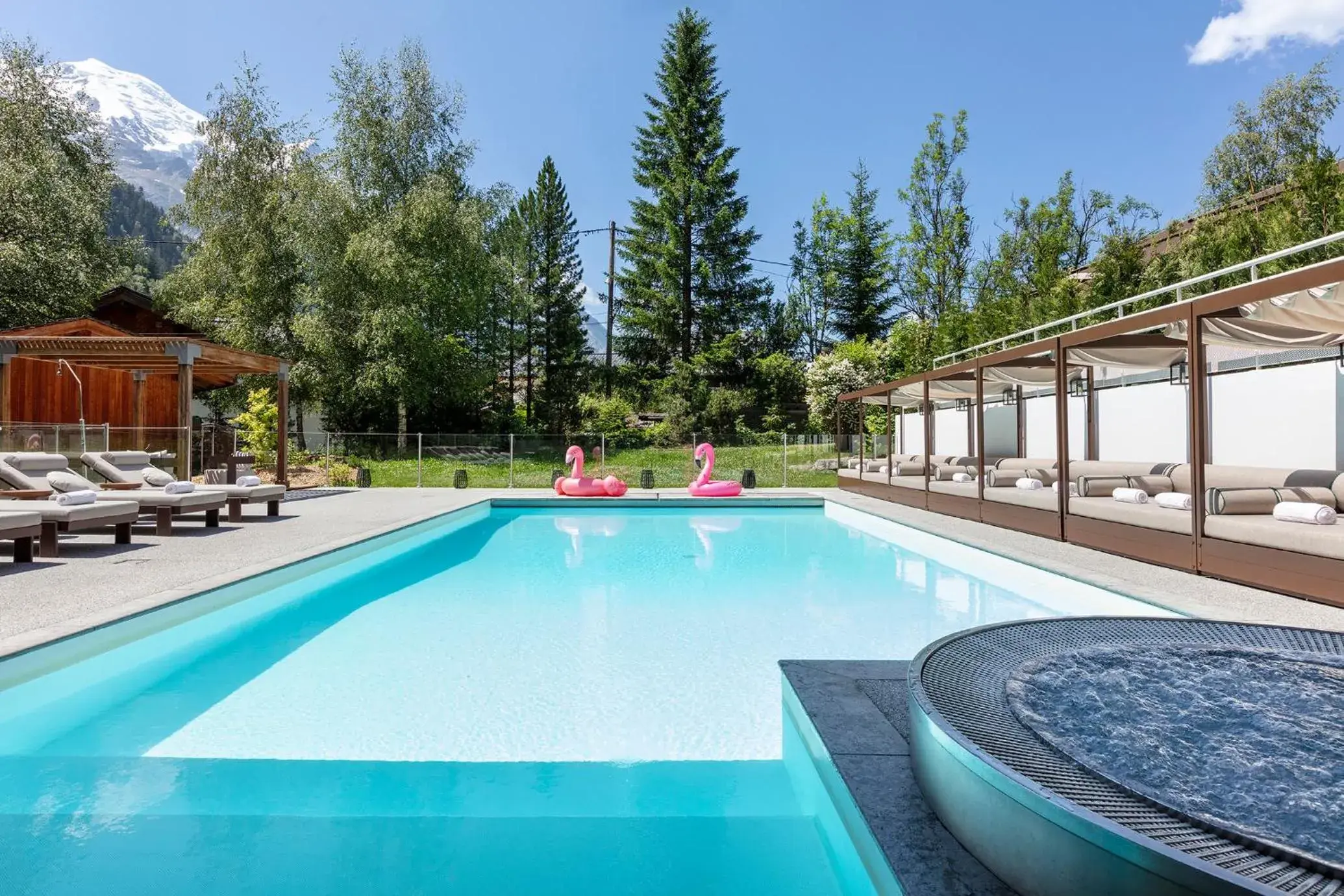 Swimming pool in Hôtel Les Aiglons Chamonix Swimming pool in Hôtel Les Aiglons Chamonix