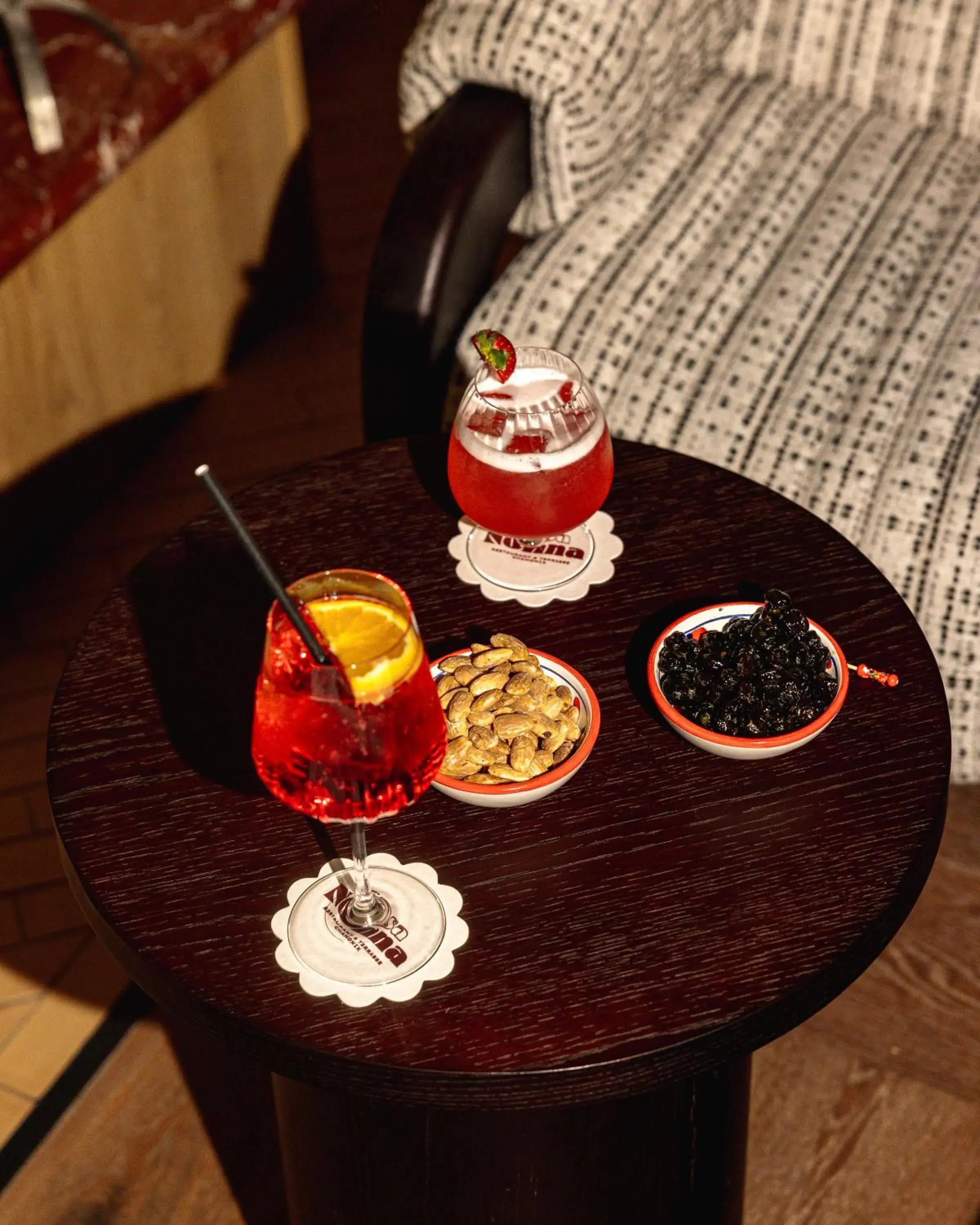 Lounge or bar in Hôtel Les Aiglons Chamonix Lounge or bar in Hôtel Les Aiglons Chamonix