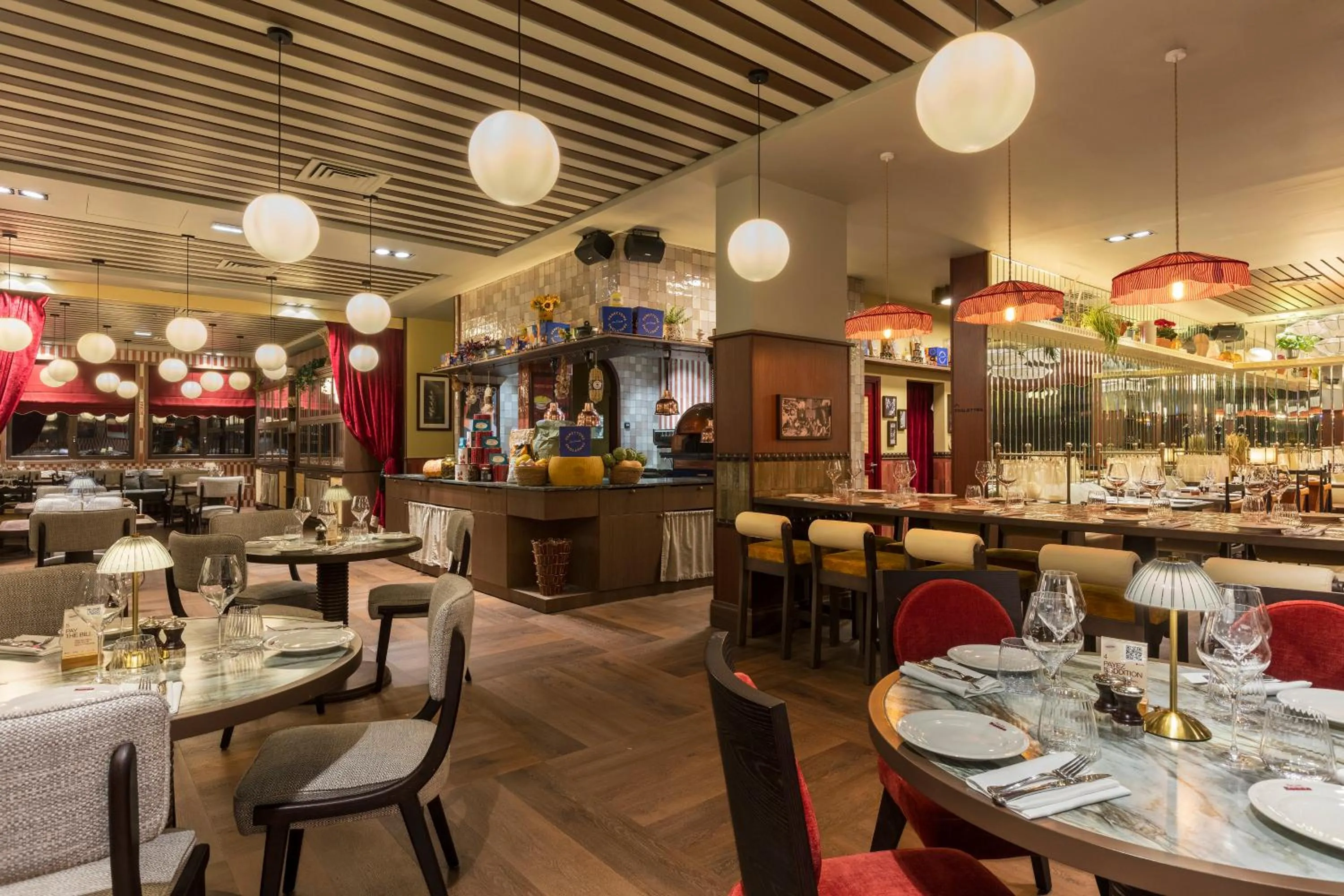 Restaurant/places to eat in Hôtel Les Aiglons Chamonix