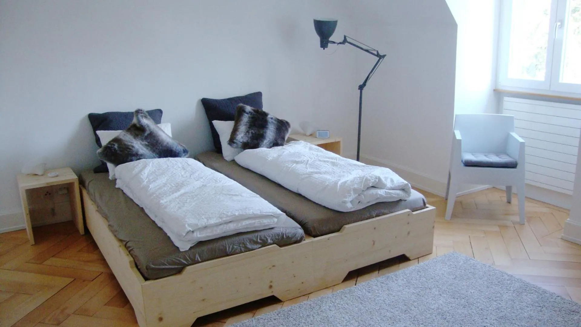 Day, Bed in B&B Laupenring, Basel