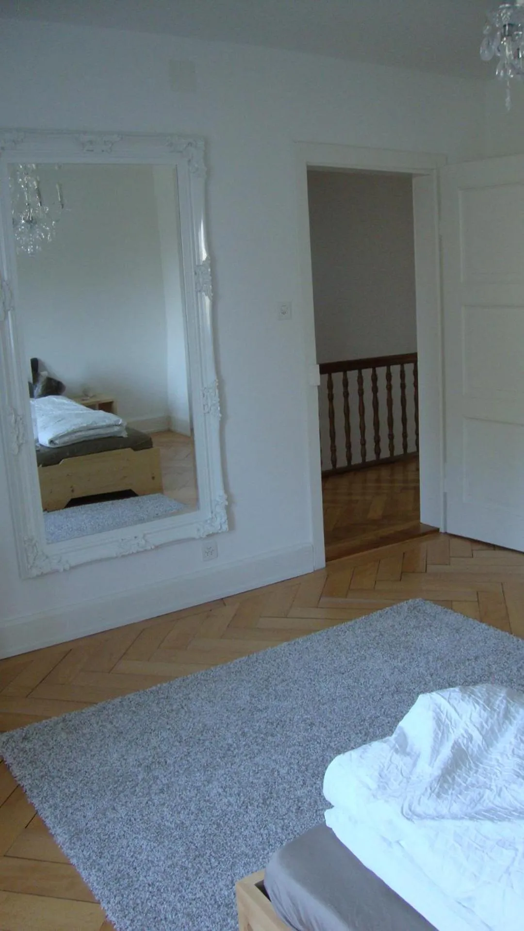 Photo of the whole room, Bed in B&B Laupenring, Basel