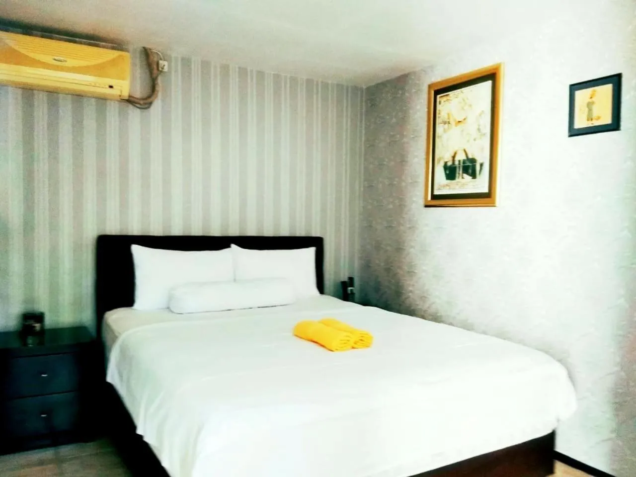 Bedroom, Bed in Jos & Hanny Homestay