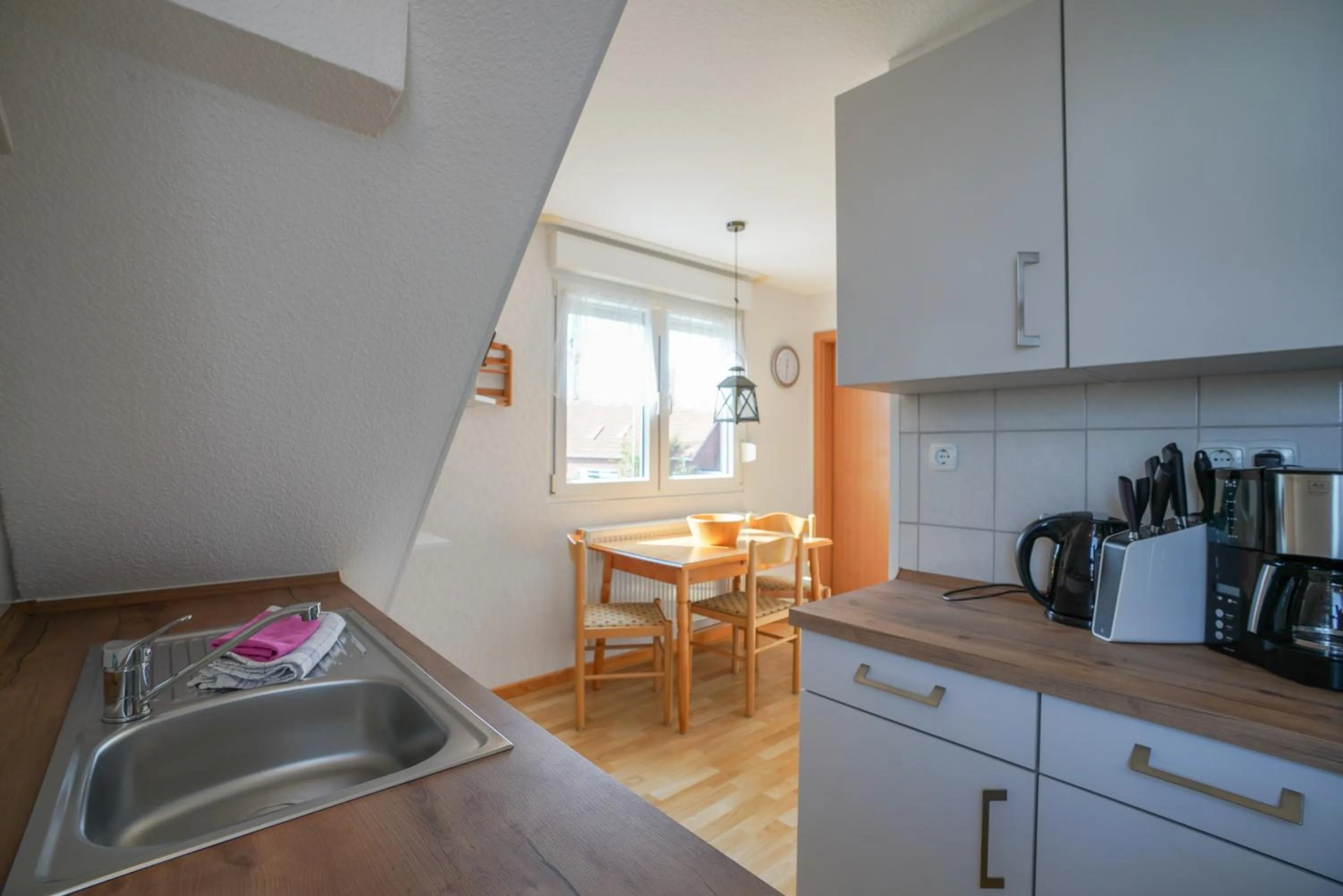 Kitchen or kitchenette in Ferienhaus Daheim