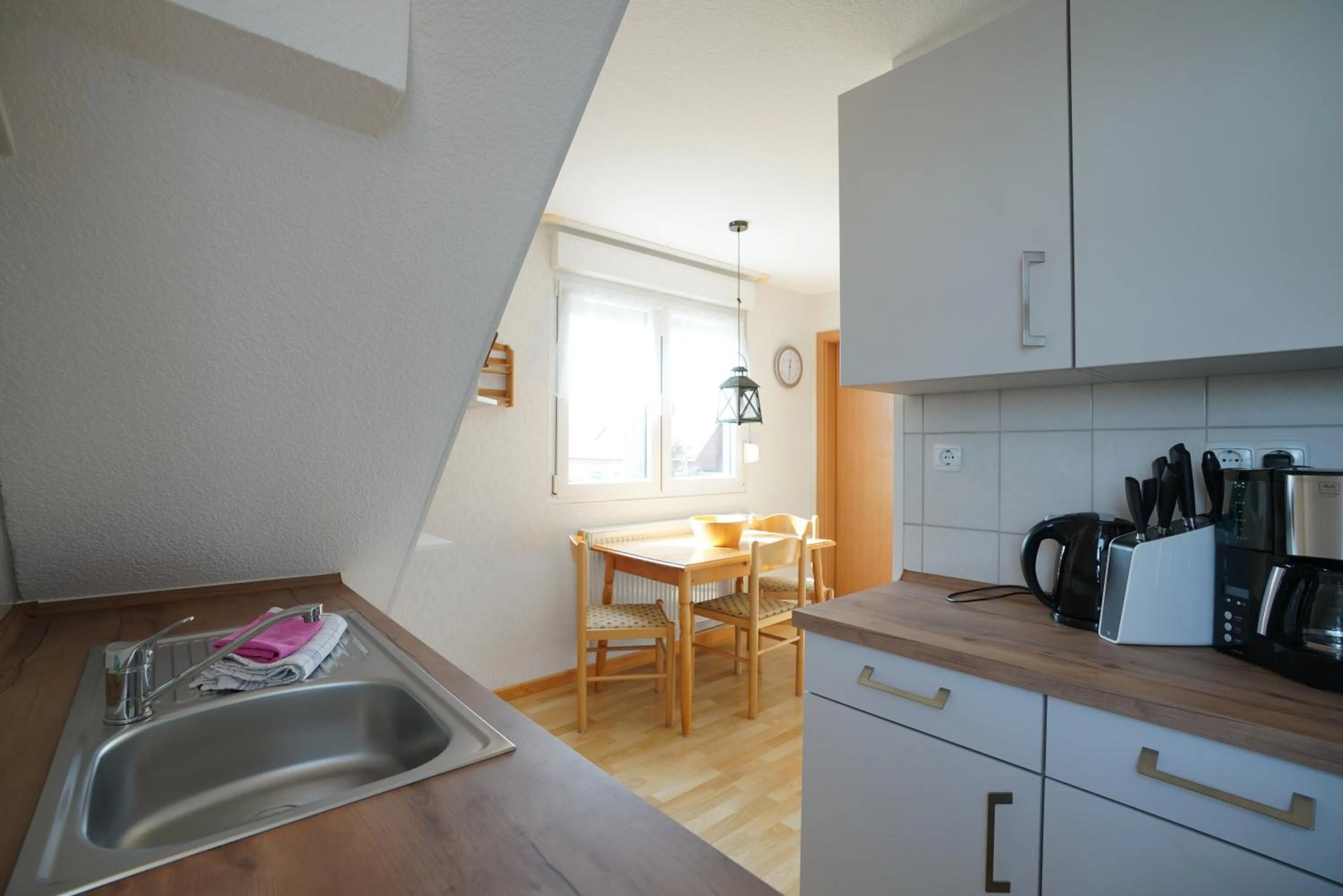 Kitchen or kitchenette in Ferienhaus Daheim