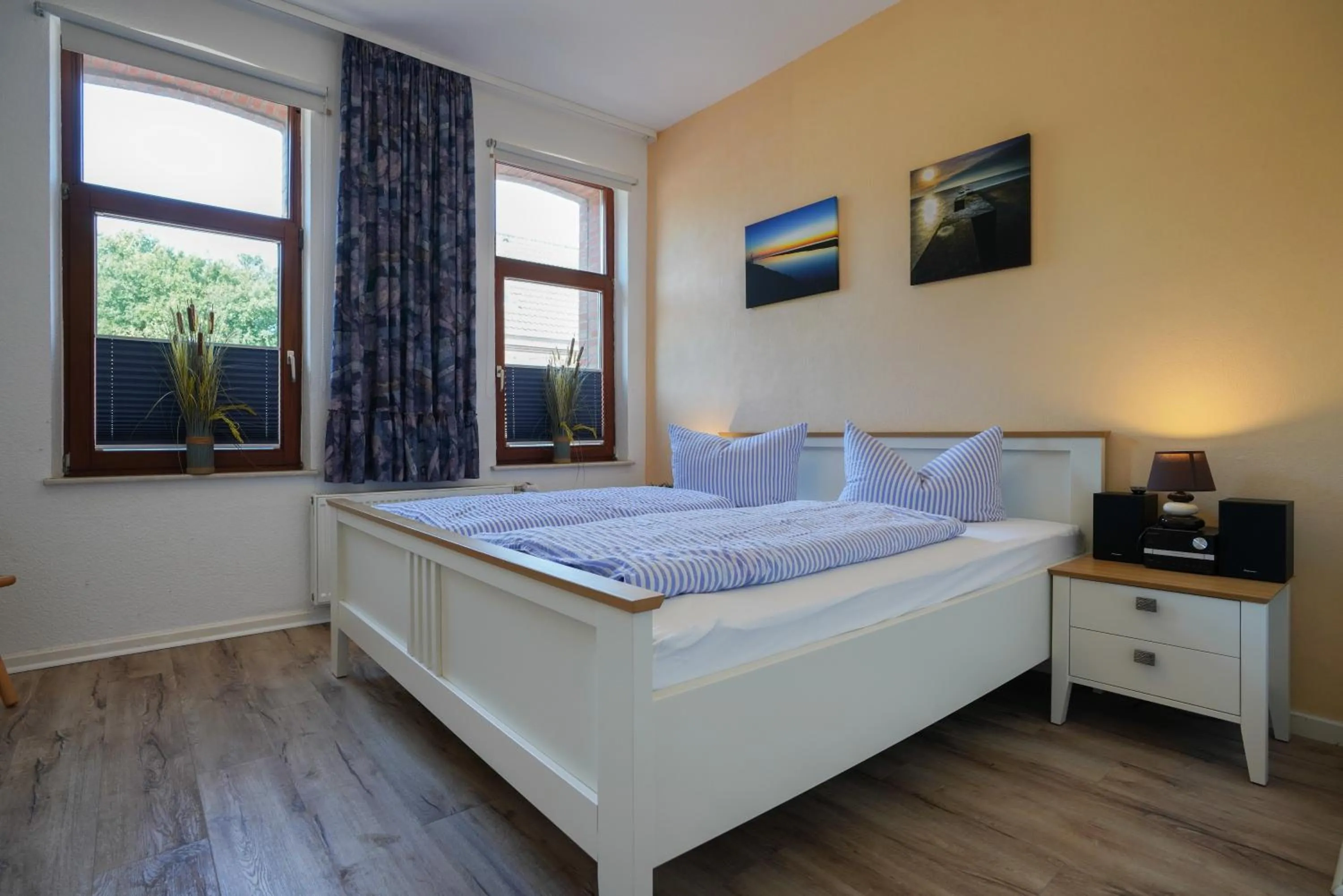 Bedroom, Bed in Ferienhaus Daheim