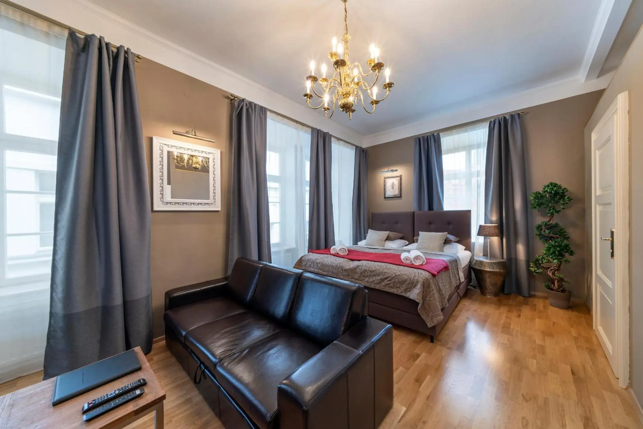 Studio Apartment in Old Town - Aparthotel Michalska Studio Apartment in Old Town - Aparthotel Michalska