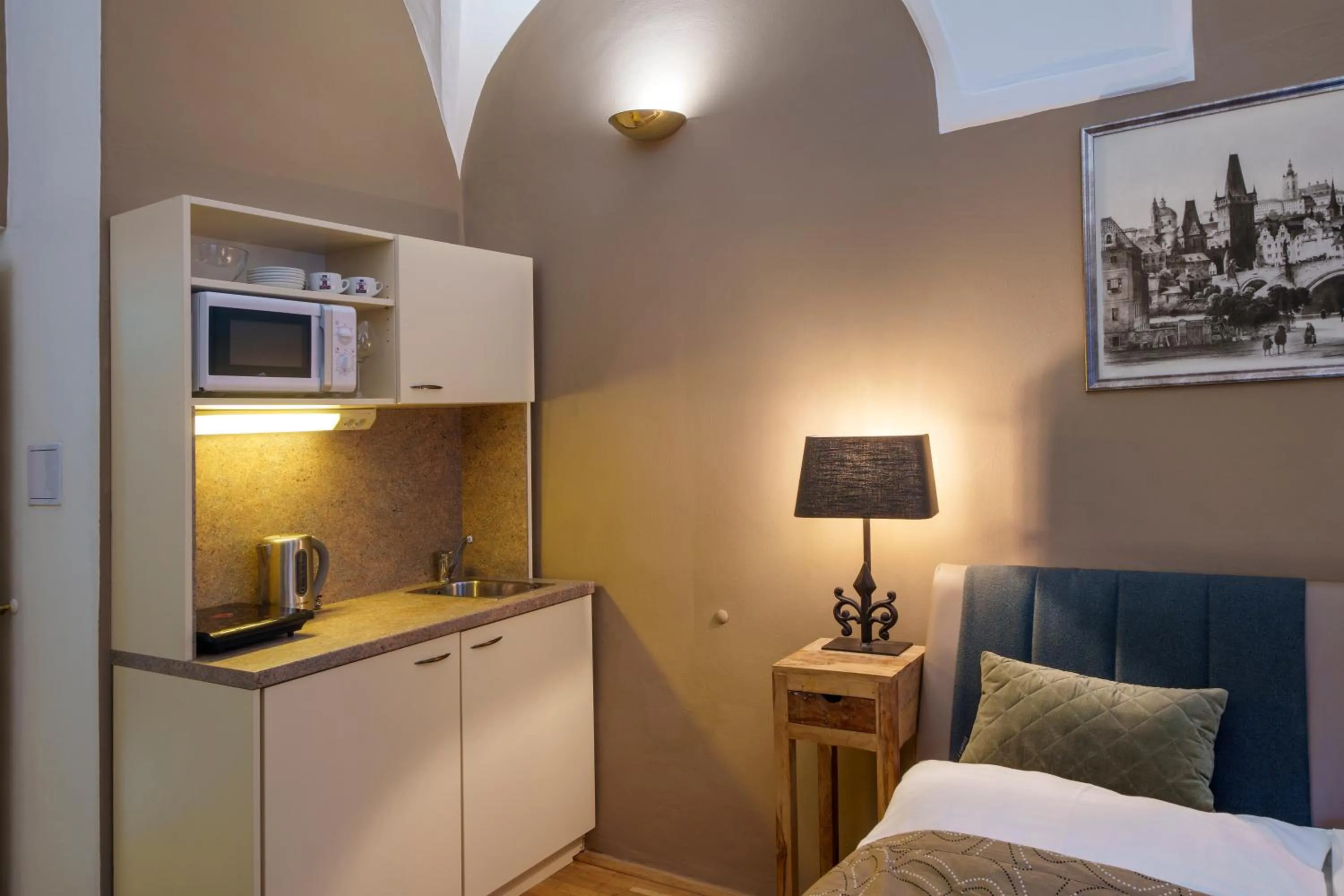 Kitchen or kitchenette, Bed in Old Town - Aparthotel Michalska