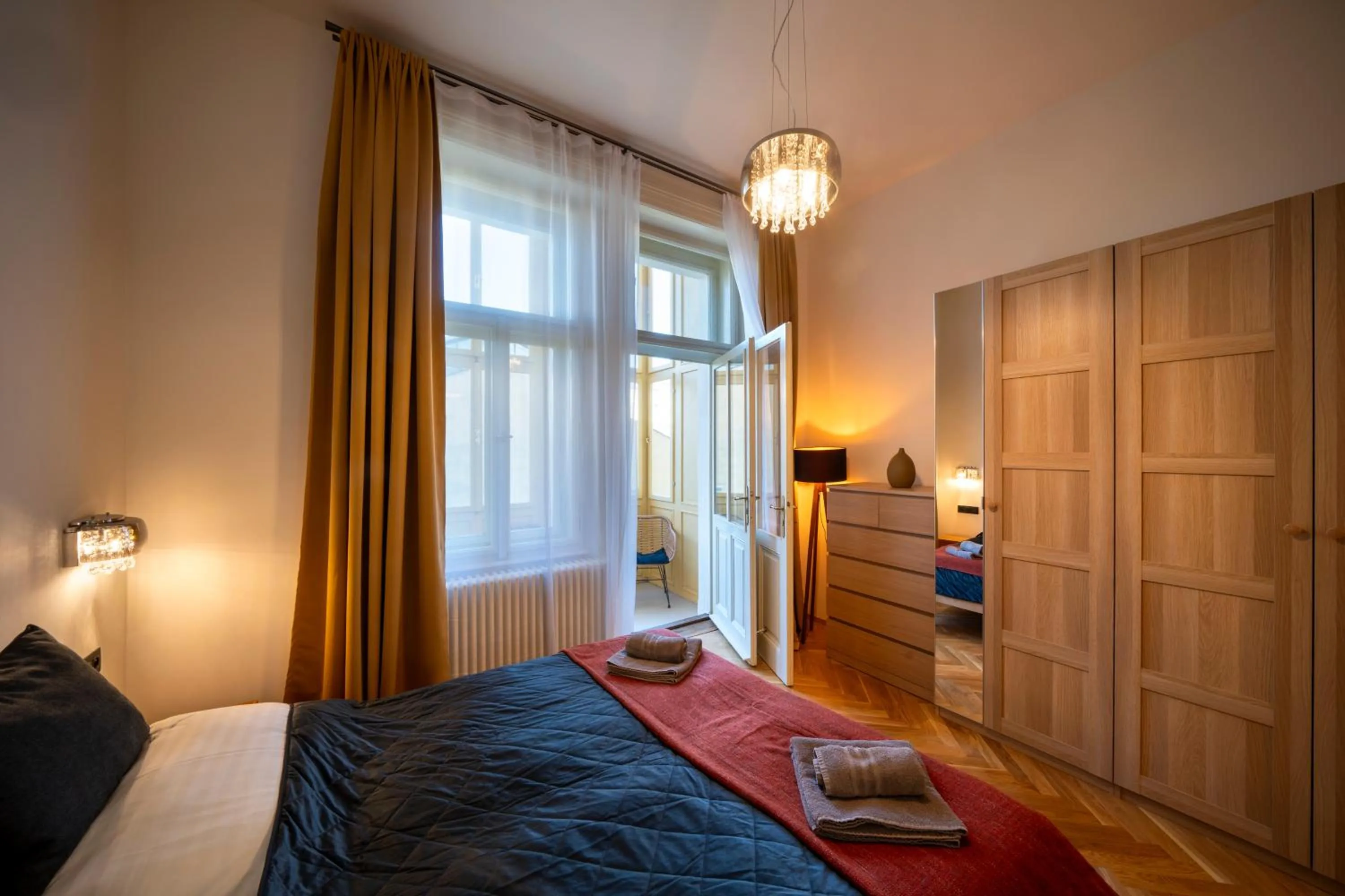 Bed in Old Town - Aparthotel Michalska