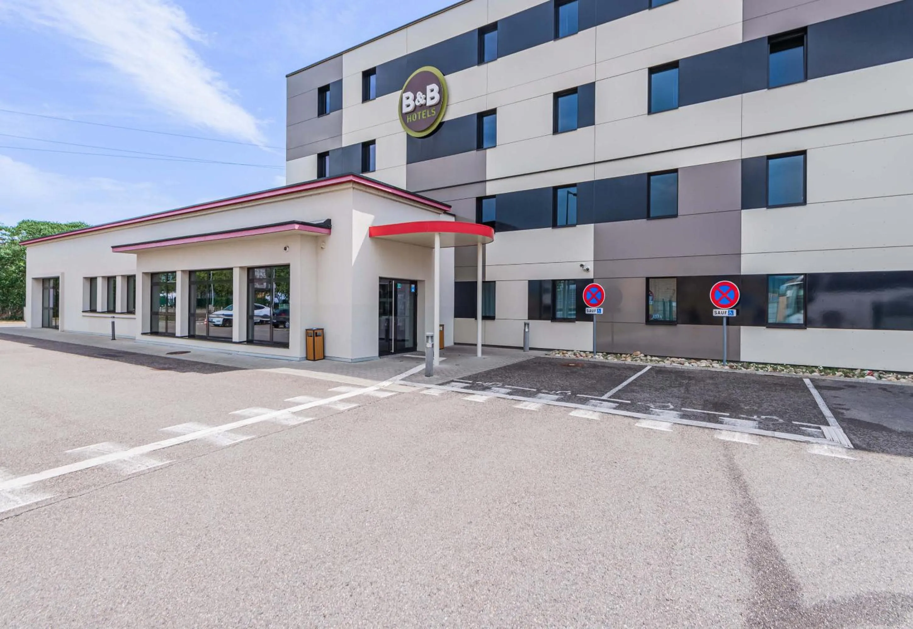 Parking in B&B HOTEL Colmar Expo