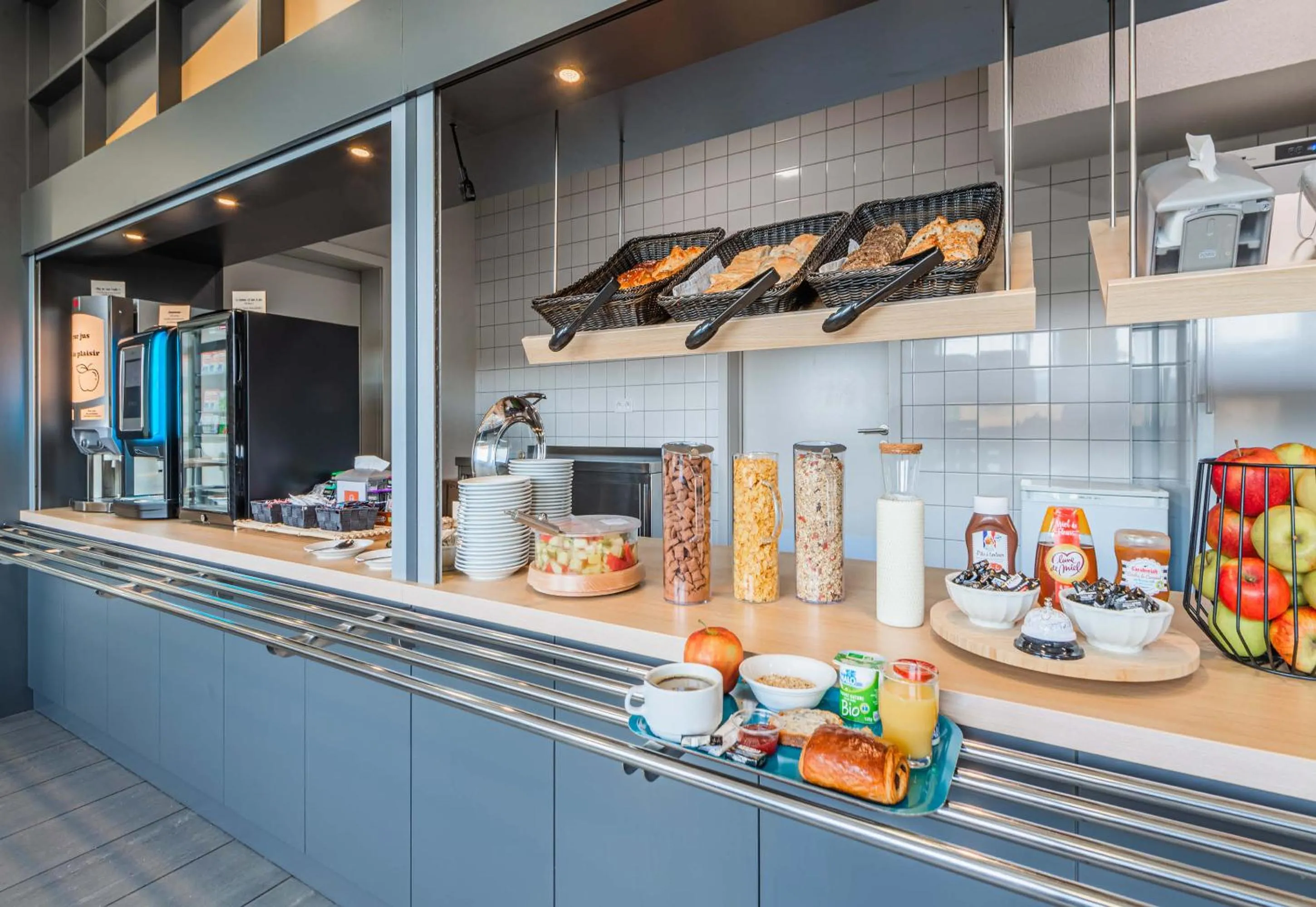 Buffet breakfast in B&B HOTEL Colmar Expo