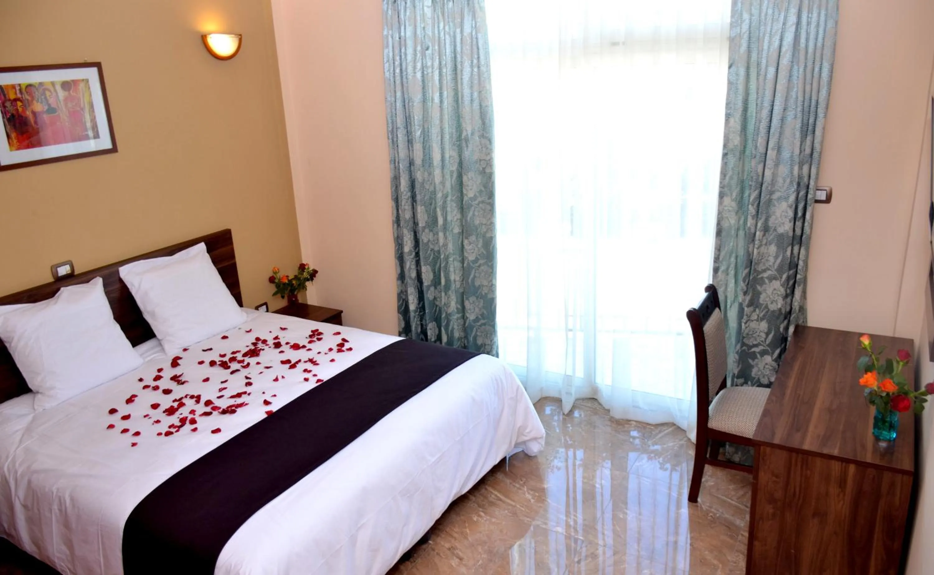 Bedroom, Bed in Melodie Hotel