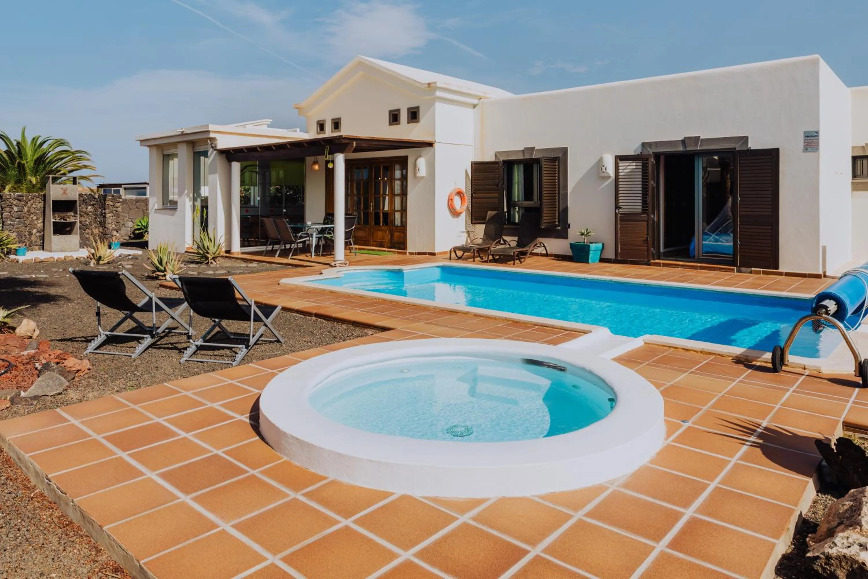 Villa Marina Deluxe & Spa Pool