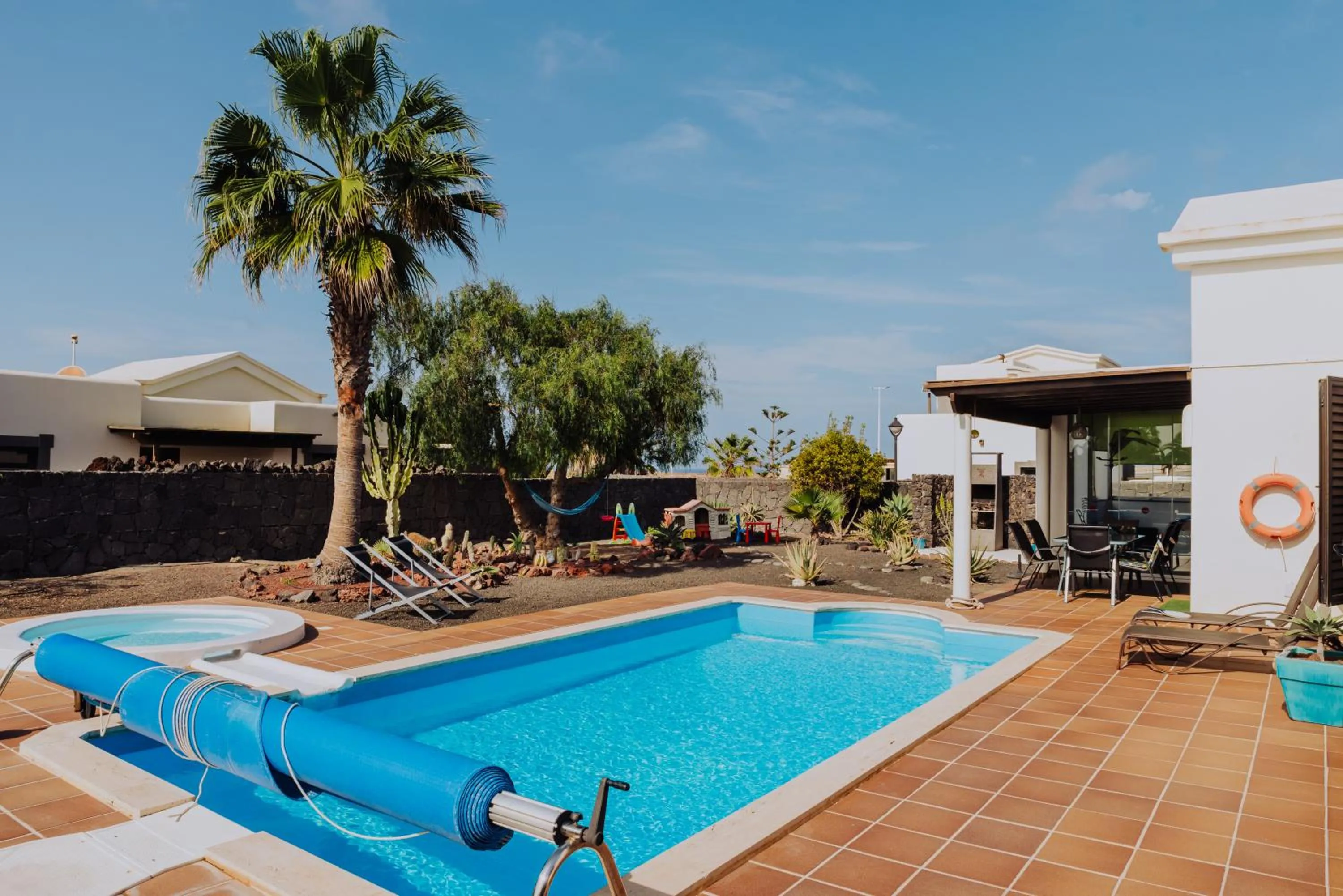 Villa Marina Deluxe & Spa Pool