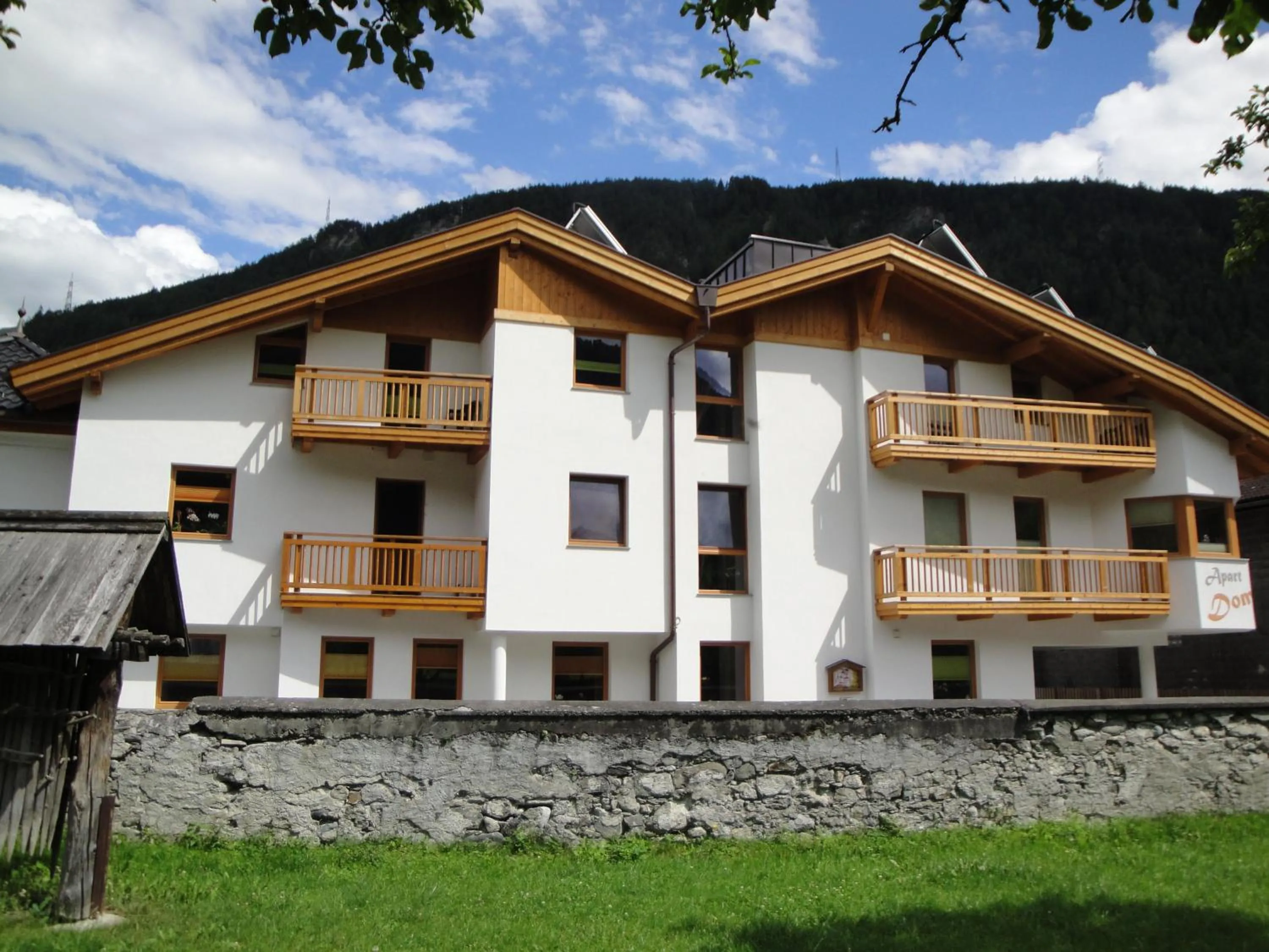 Property building in Apart Dominika