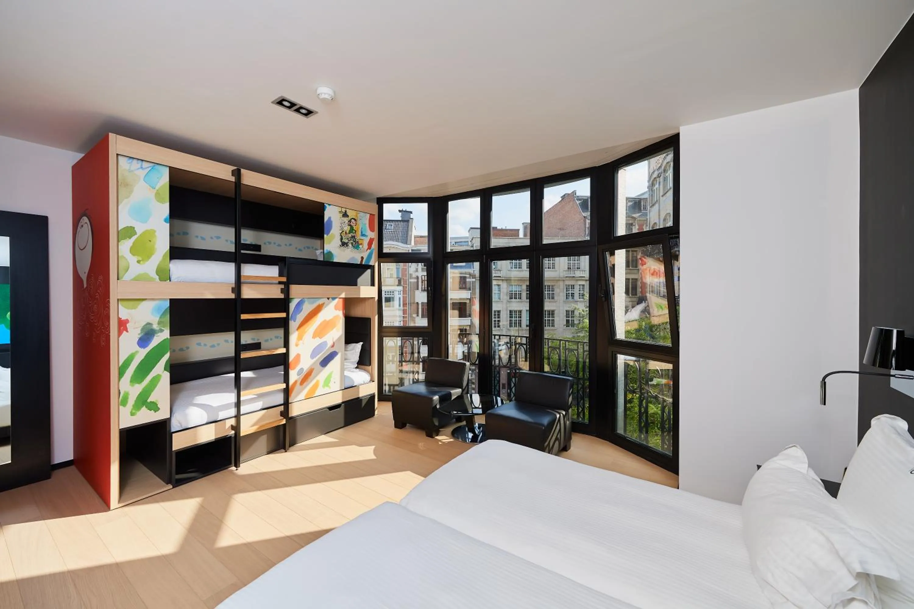 Photo of the whole room, Bed in YOOMA Urban Lodge