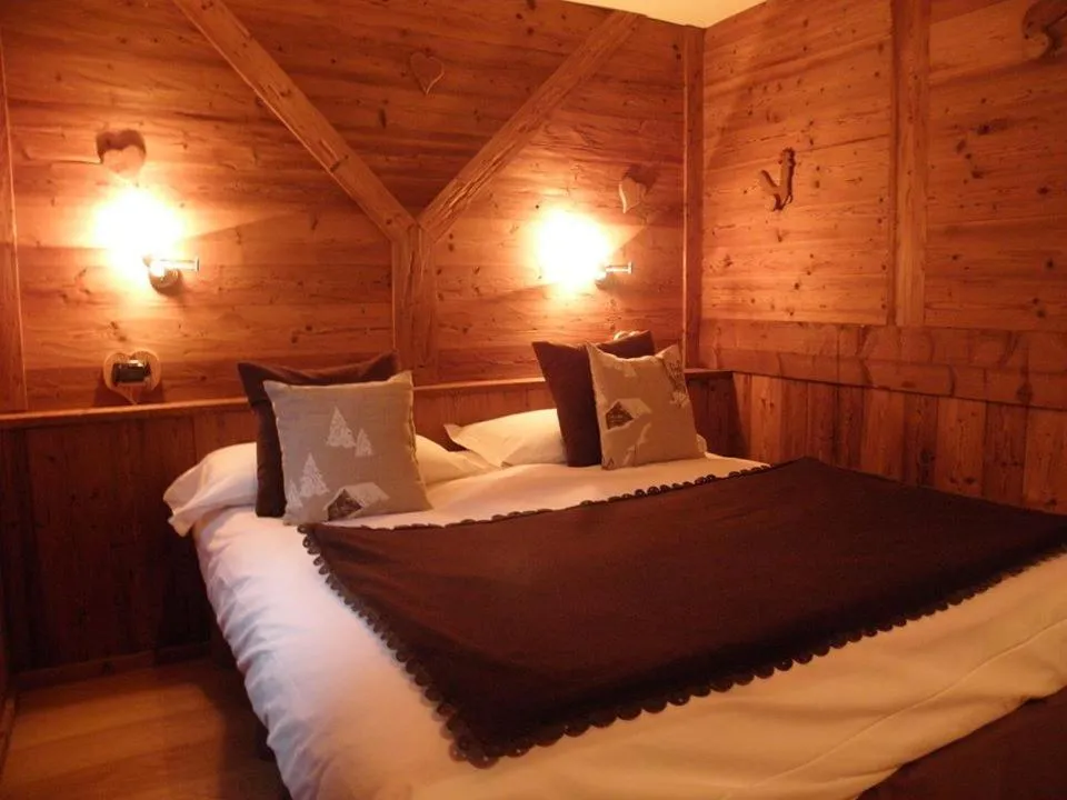 Bed in B&B Lepetitnid