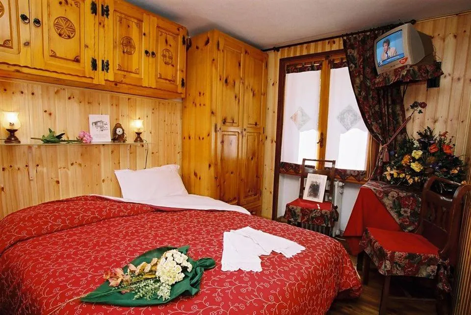 Bed in B&B Lepetitnid