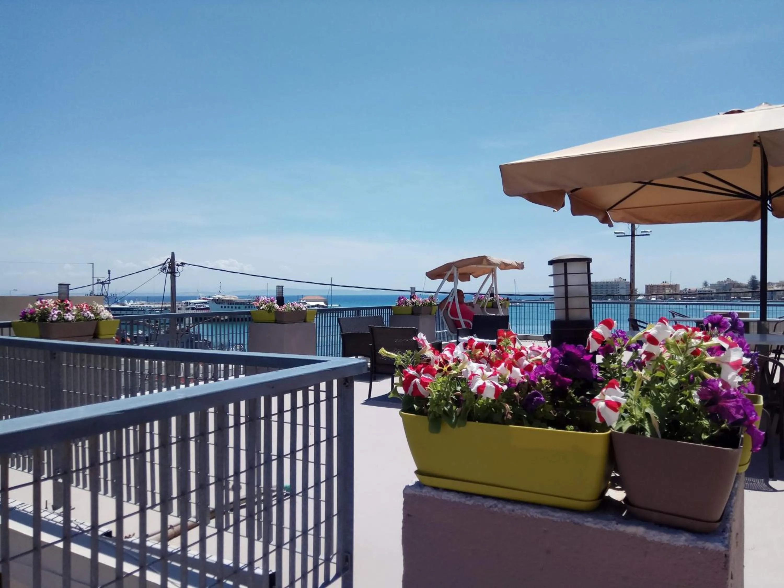 Bird's eye view in City Point Chios