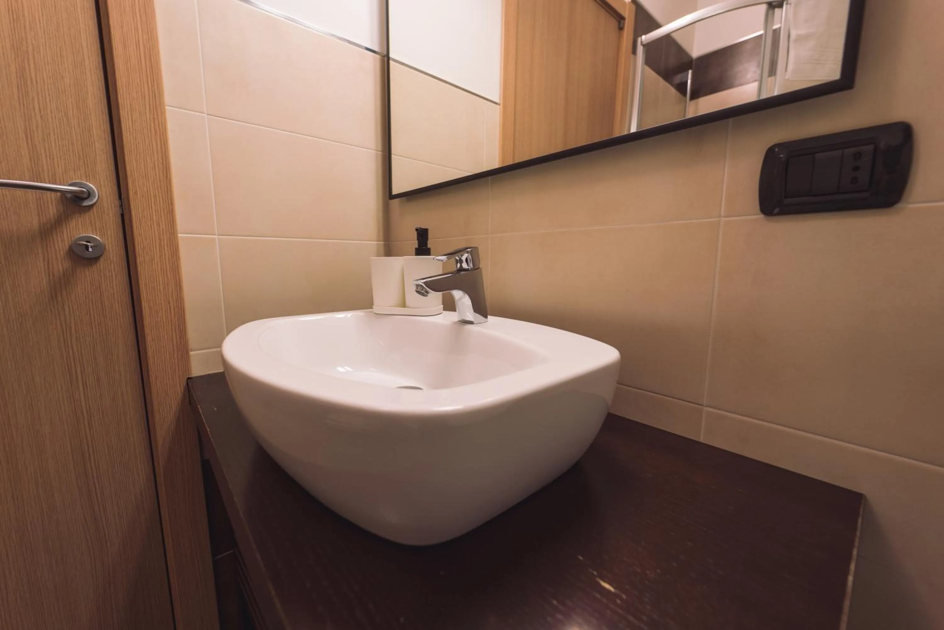 Bathroom in Mole27 - ResArt