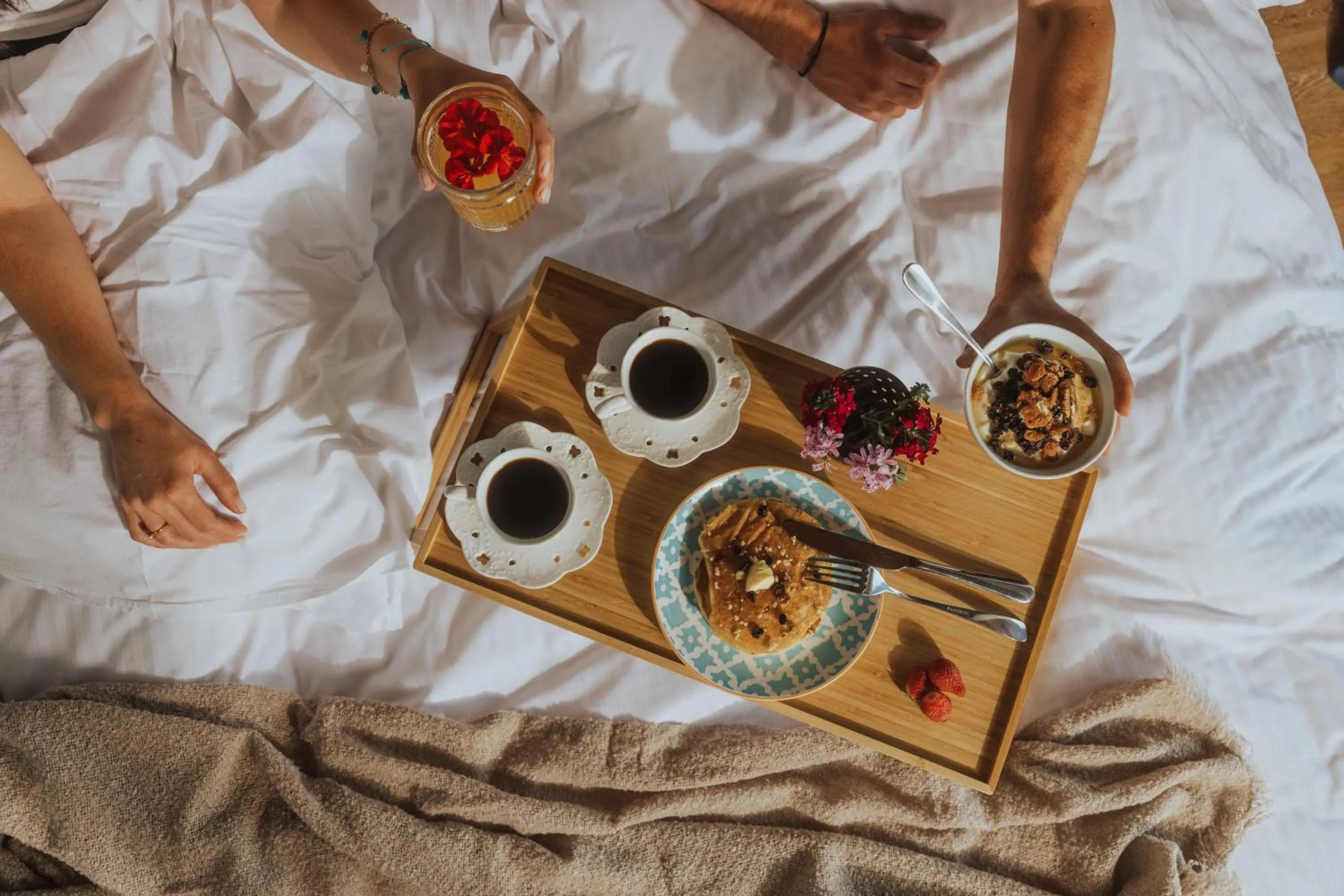 Breakfast, Bed in Rouista Tzoumerka Resort