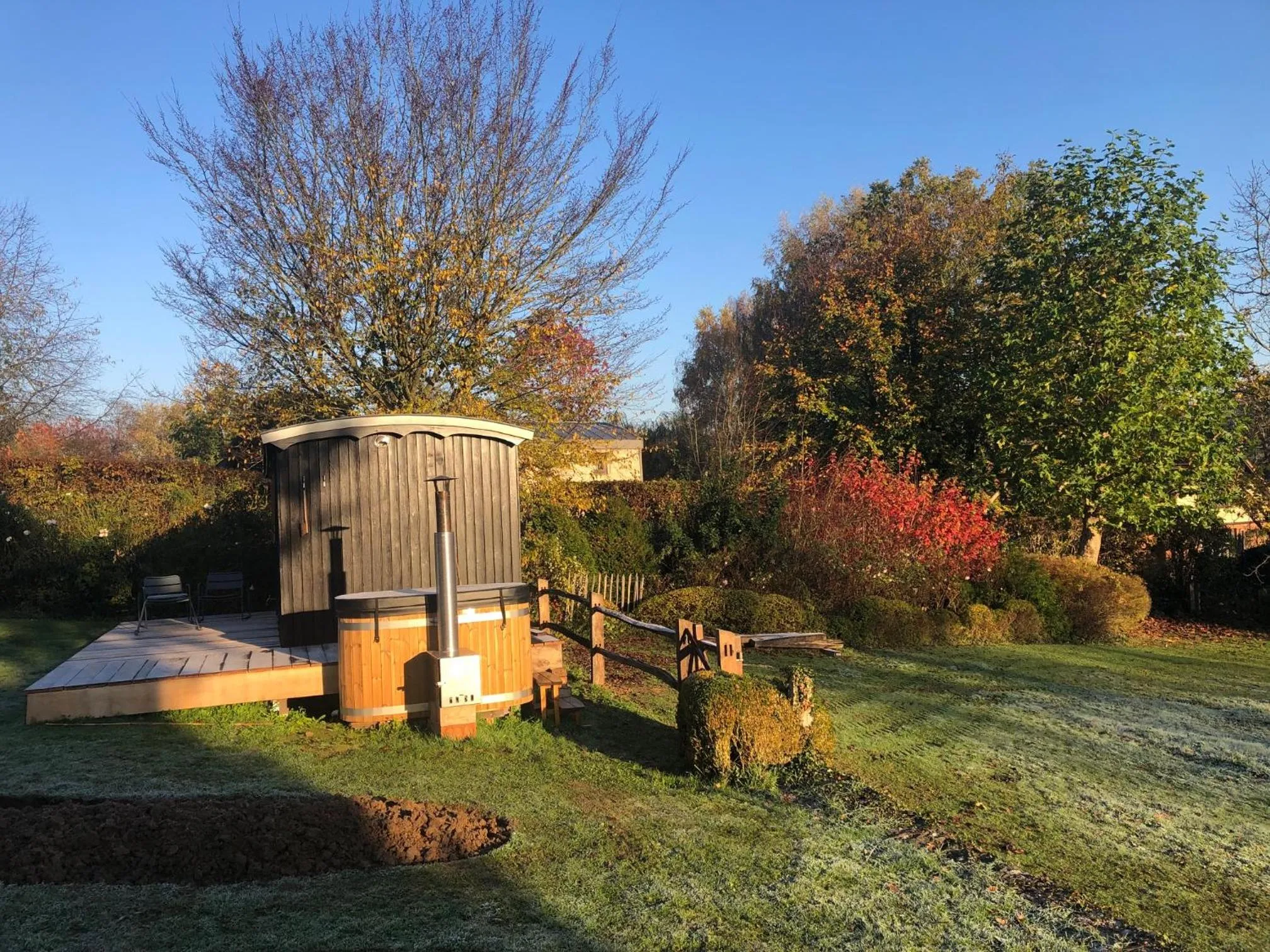 Open Air Bath in Le Jardin Des Sources