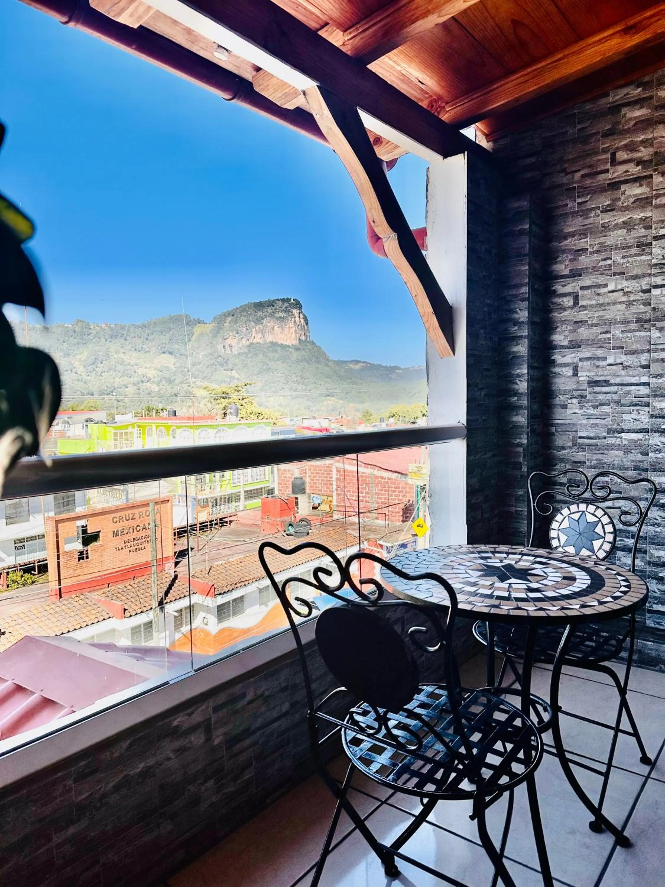 Natural landscape in Hotel & Suites Cerro Roj0