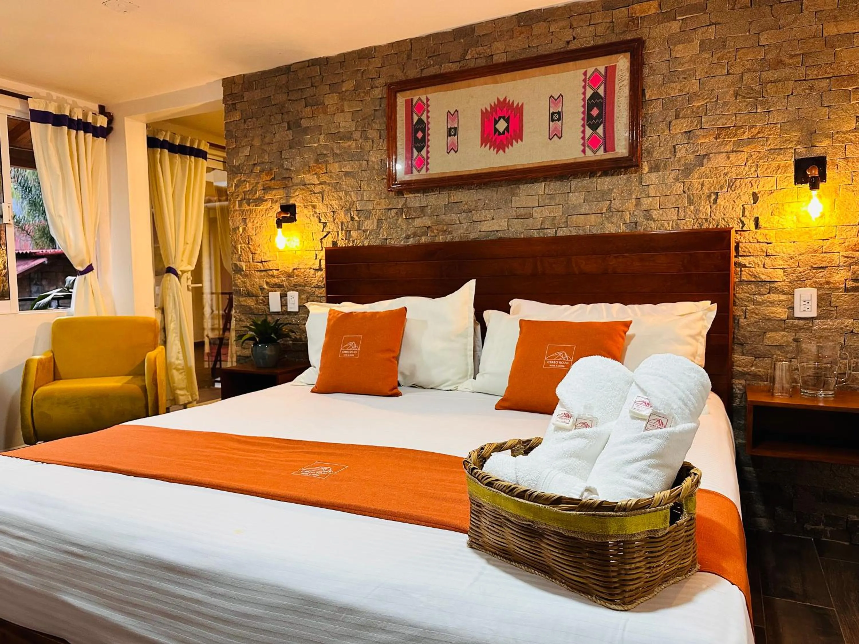 Bed in Hotel & Suites Cerro Roj0