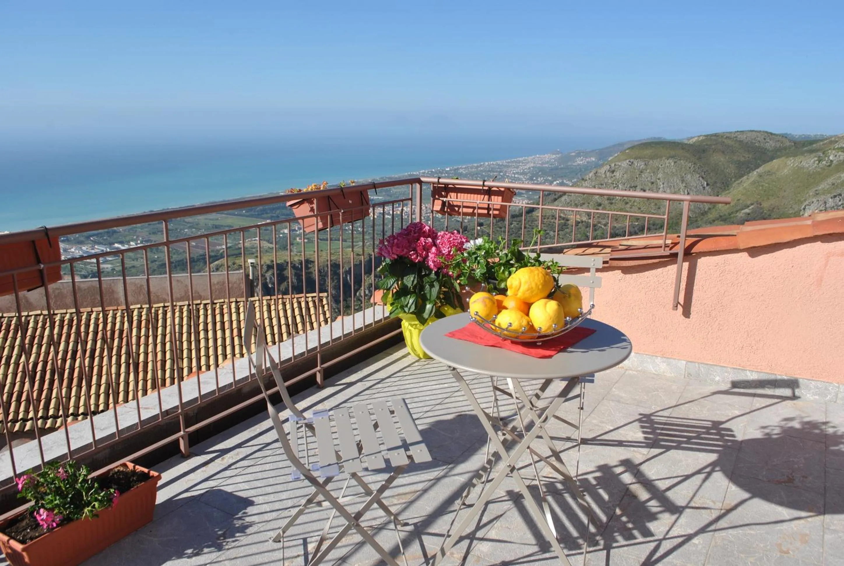 Balcony/Terrace in Bed & Breakfast StudioArcodia-