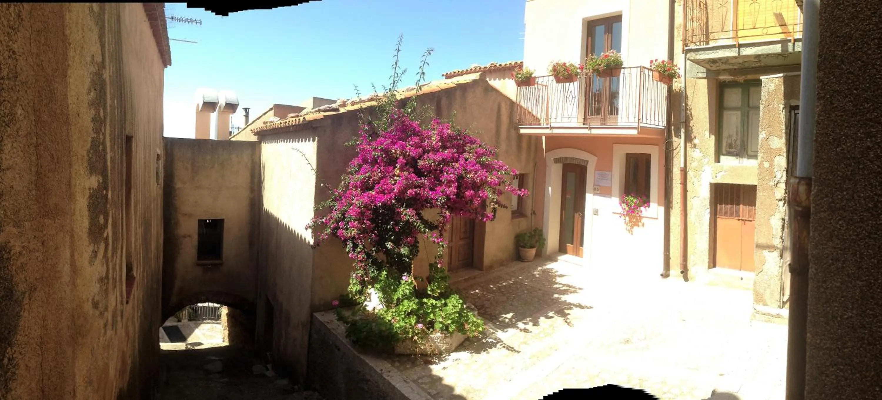 Property building in Bed & Breakfast StudioArcodia-