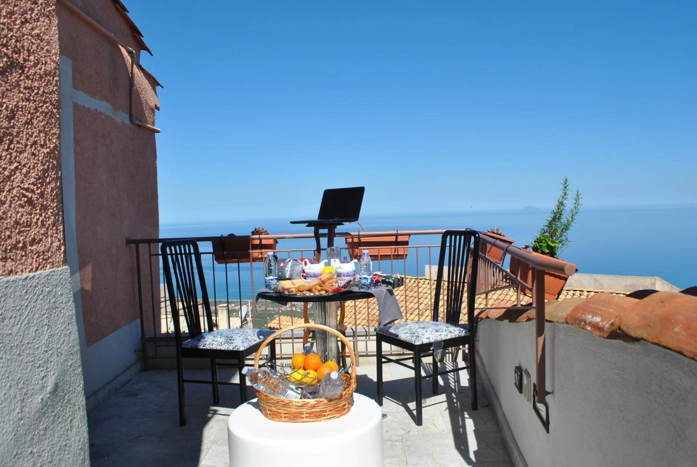 Balcony/Terrace in Bed & Breakfast StudioArcodia-