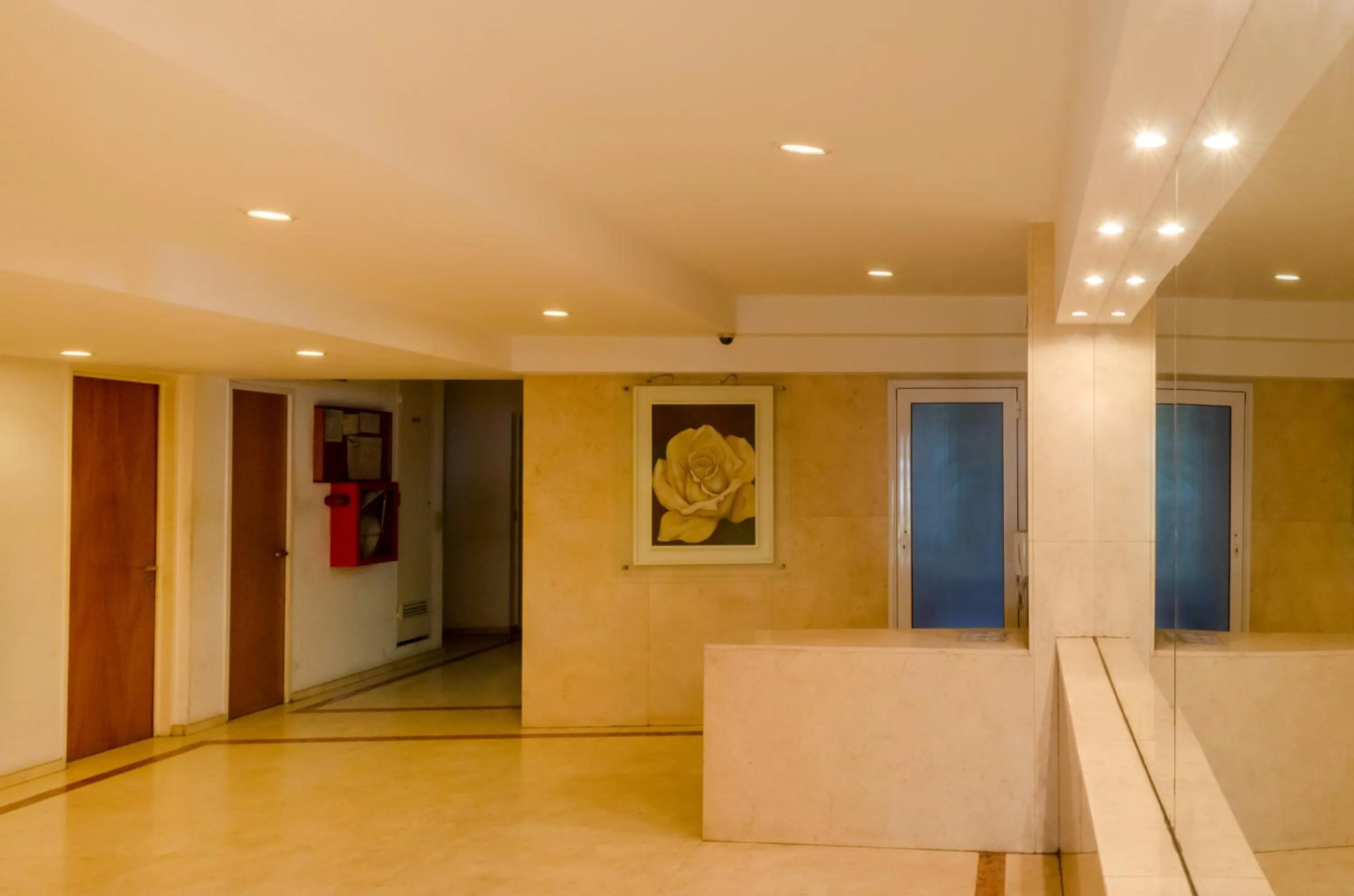 Facade/entrance in Lofty Departamentos Temporarios